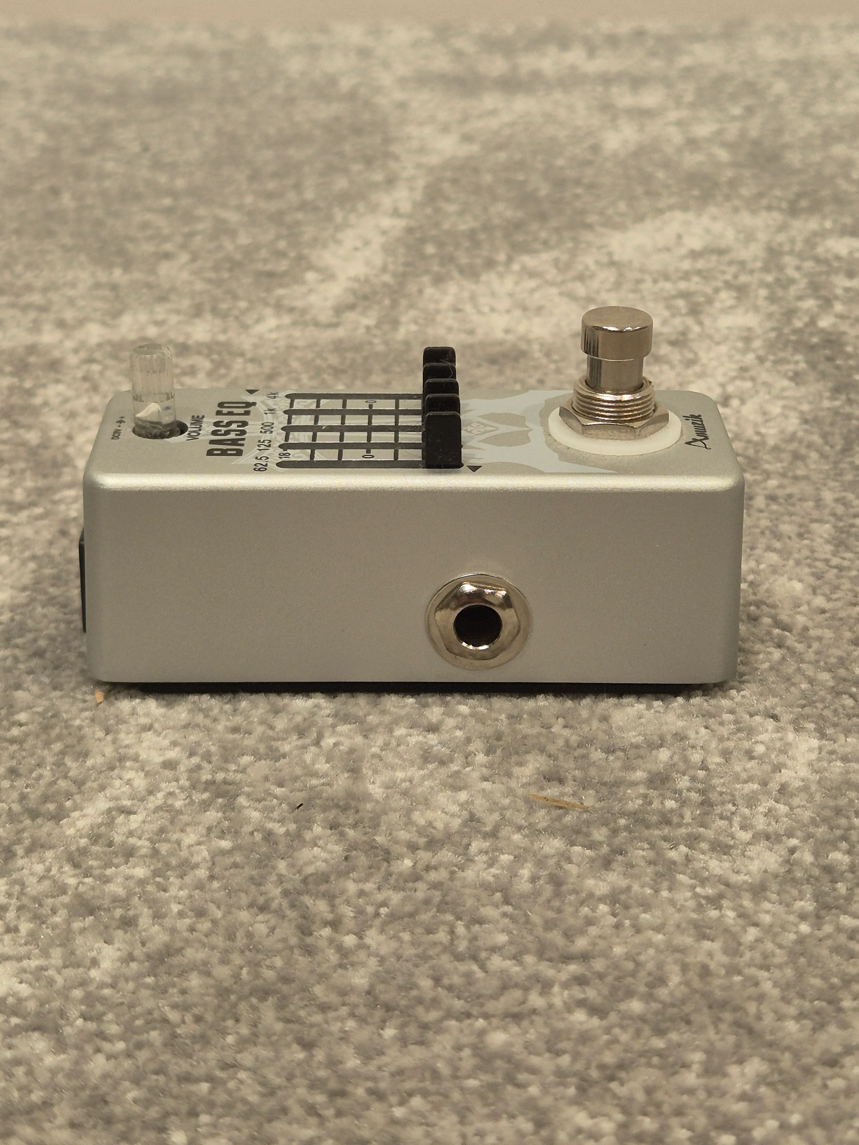 Amuzik Bass EQ Pedal - 5 Band - Precision Tone Control - Open Box New - Image 5