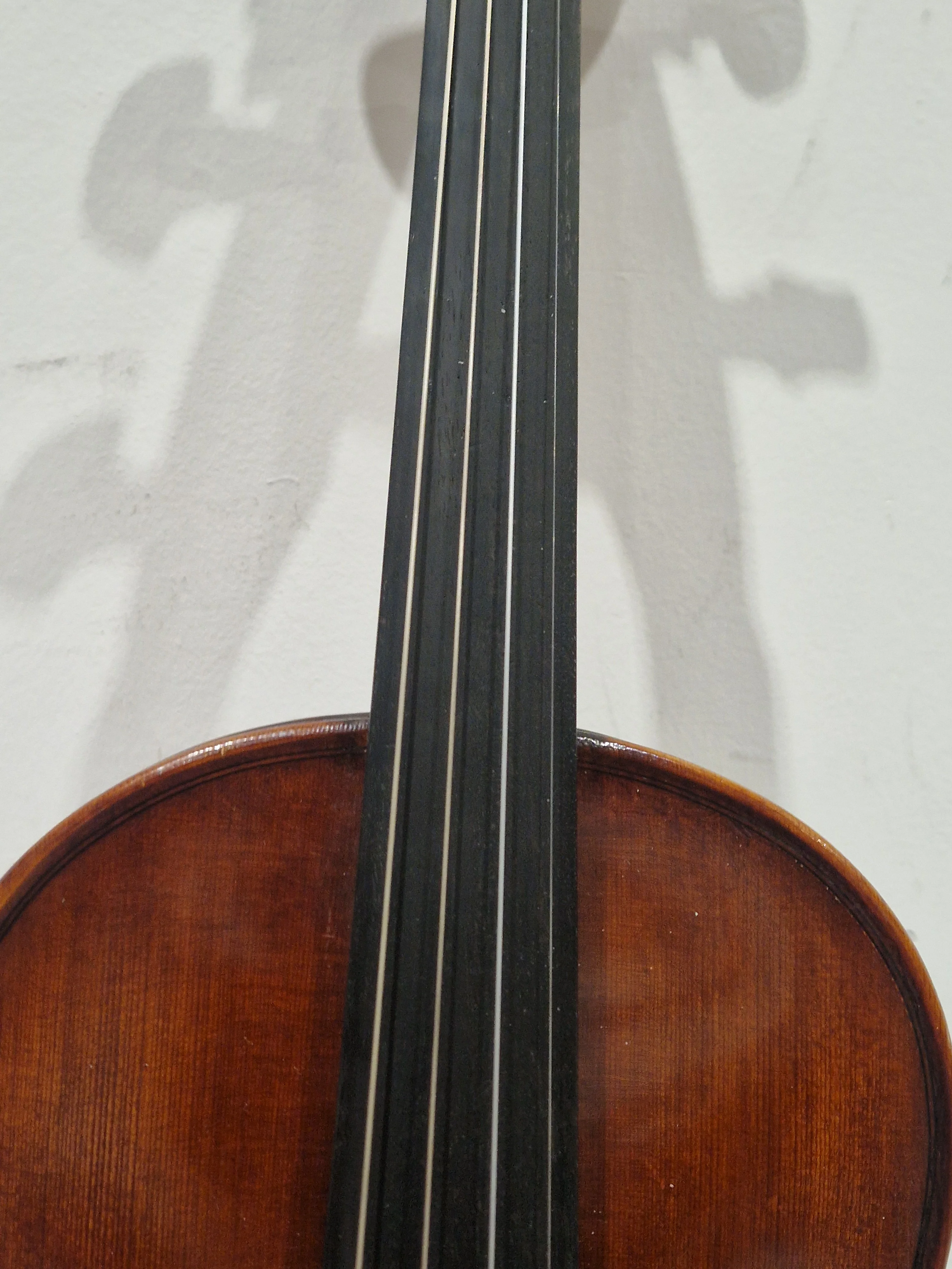 Andreas Eastman VL305 4/4 Violin - Antiqued Finish - Violin - Like New w/ Hard Case & bow - Image 9