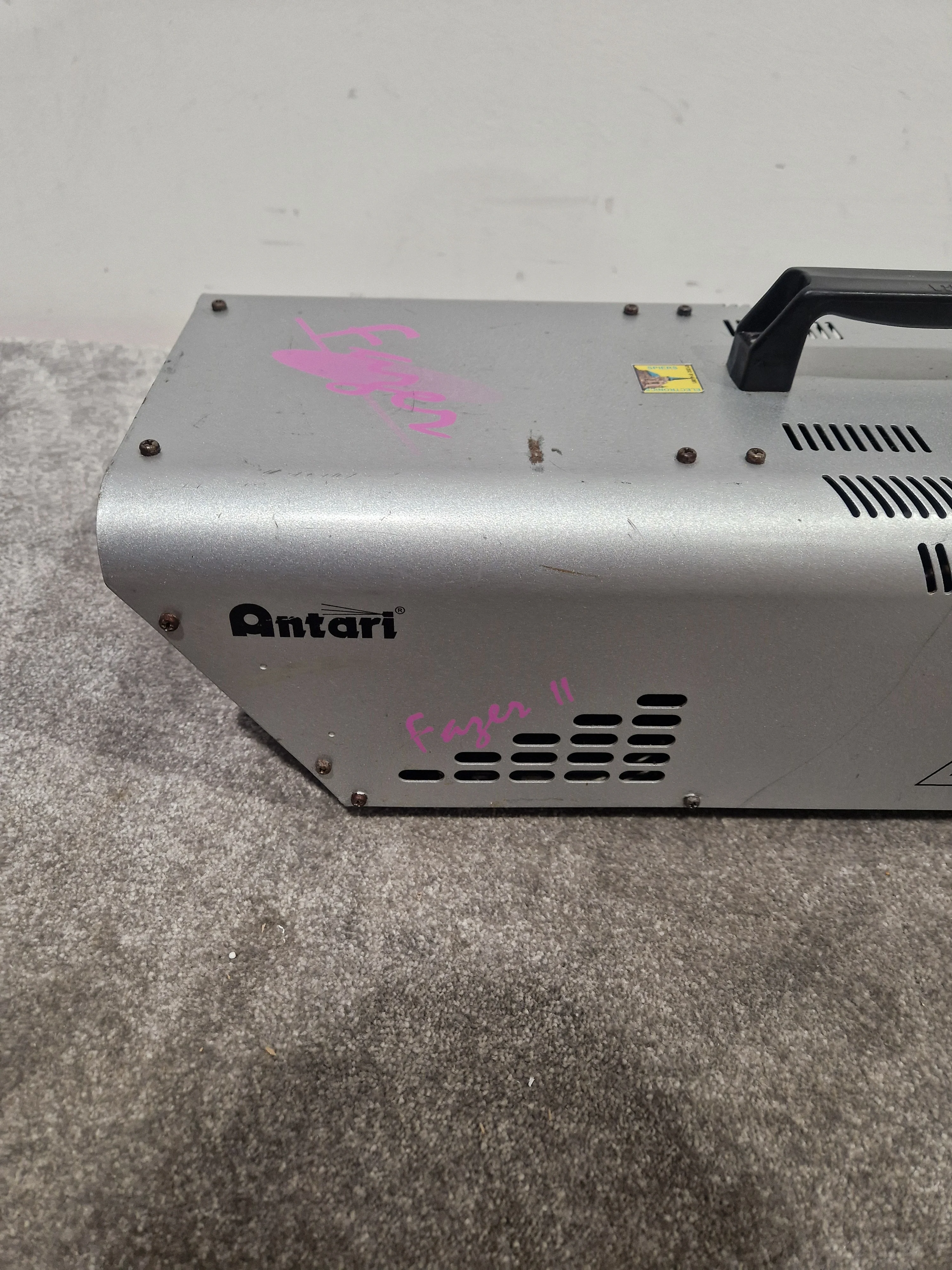 Antari Fagen 2 Z 300 Series - Fog Machine - Spares or Repair w/ Remote Control & Power Supply - Image 11