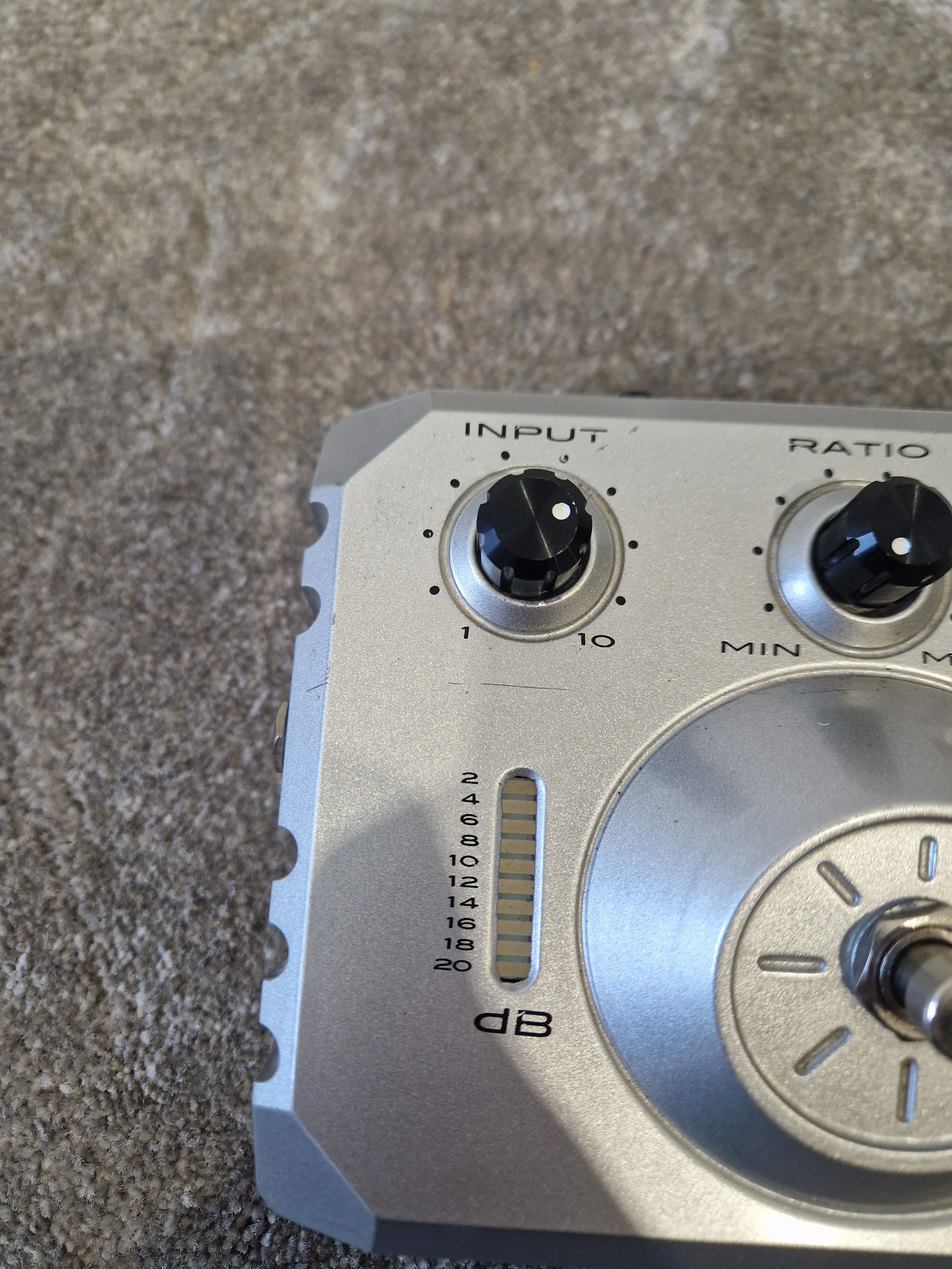 Aphex Punch Factory – Optical Compressor Pedal – Very Good - Image 4