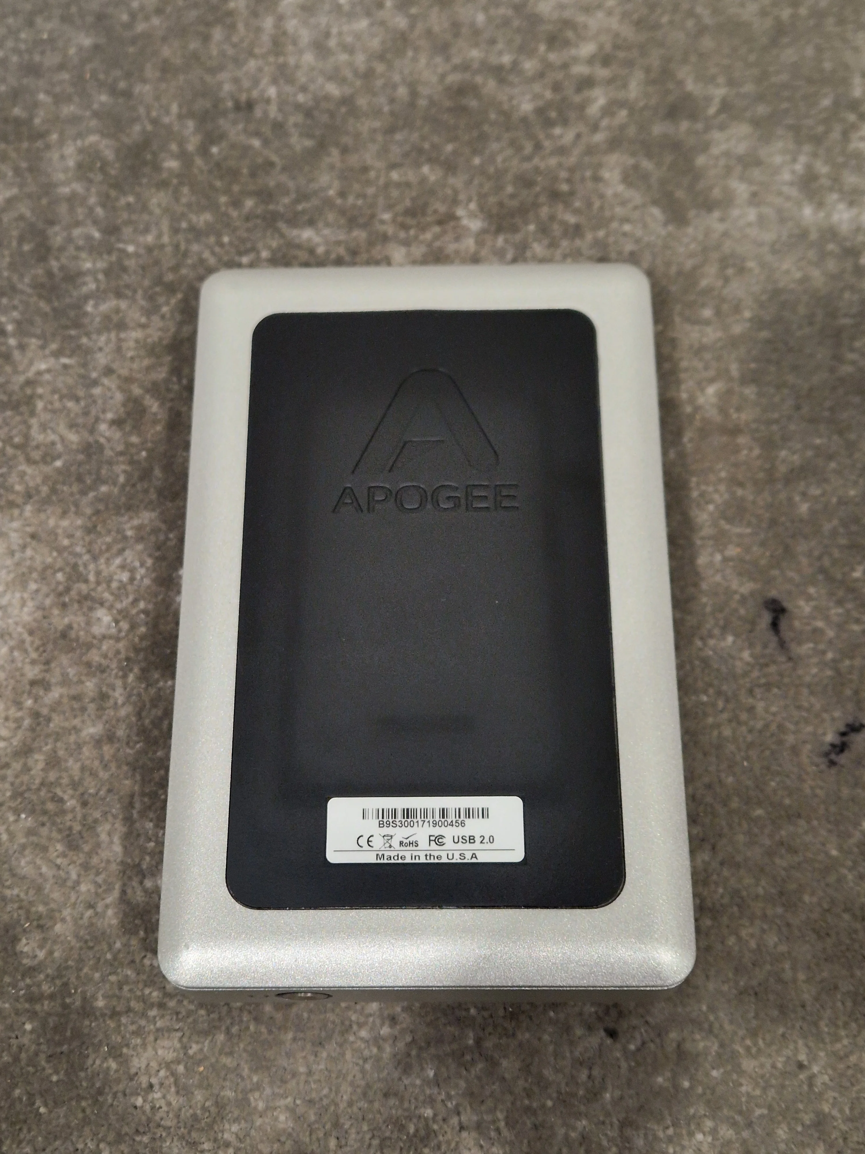 Apogee Duet - High-Quality Audio Interface - Excellent w/ Power Supply & Connector Cables - Image 3