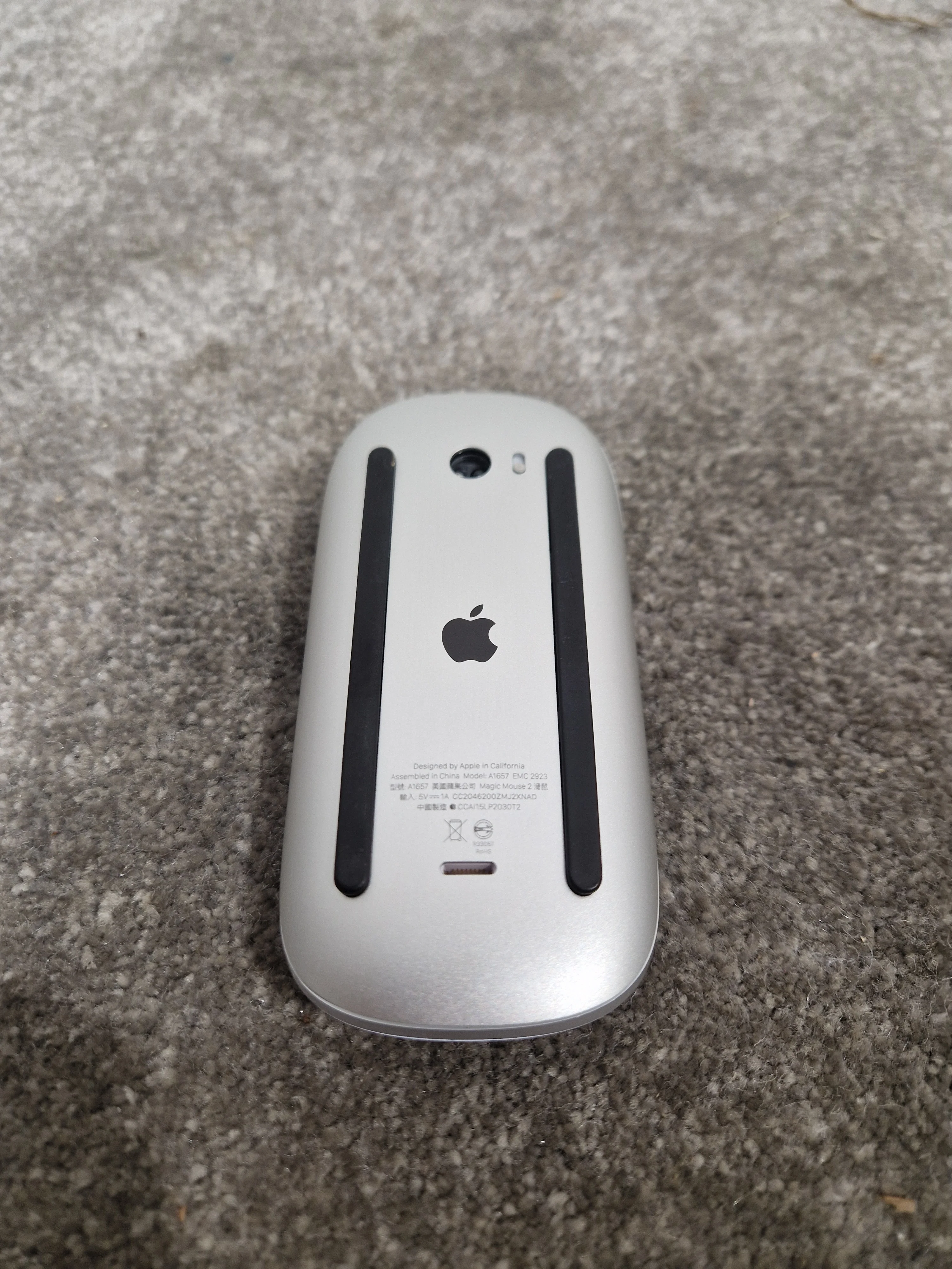 Apple Magic Mouse - Wireless Mouse - White - Excellent - Image 4