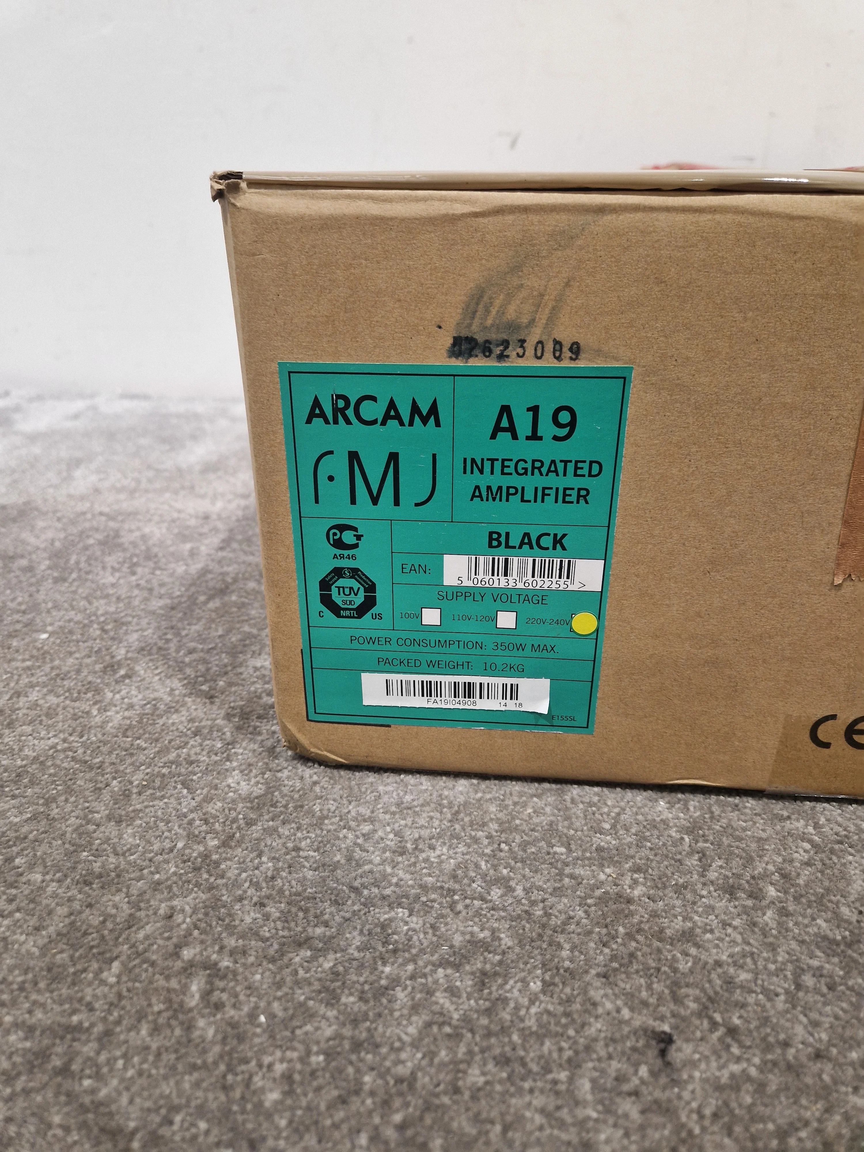 Arcam A19 Integrated Amplifier - Audiophile Quality - Open Box - Image 4