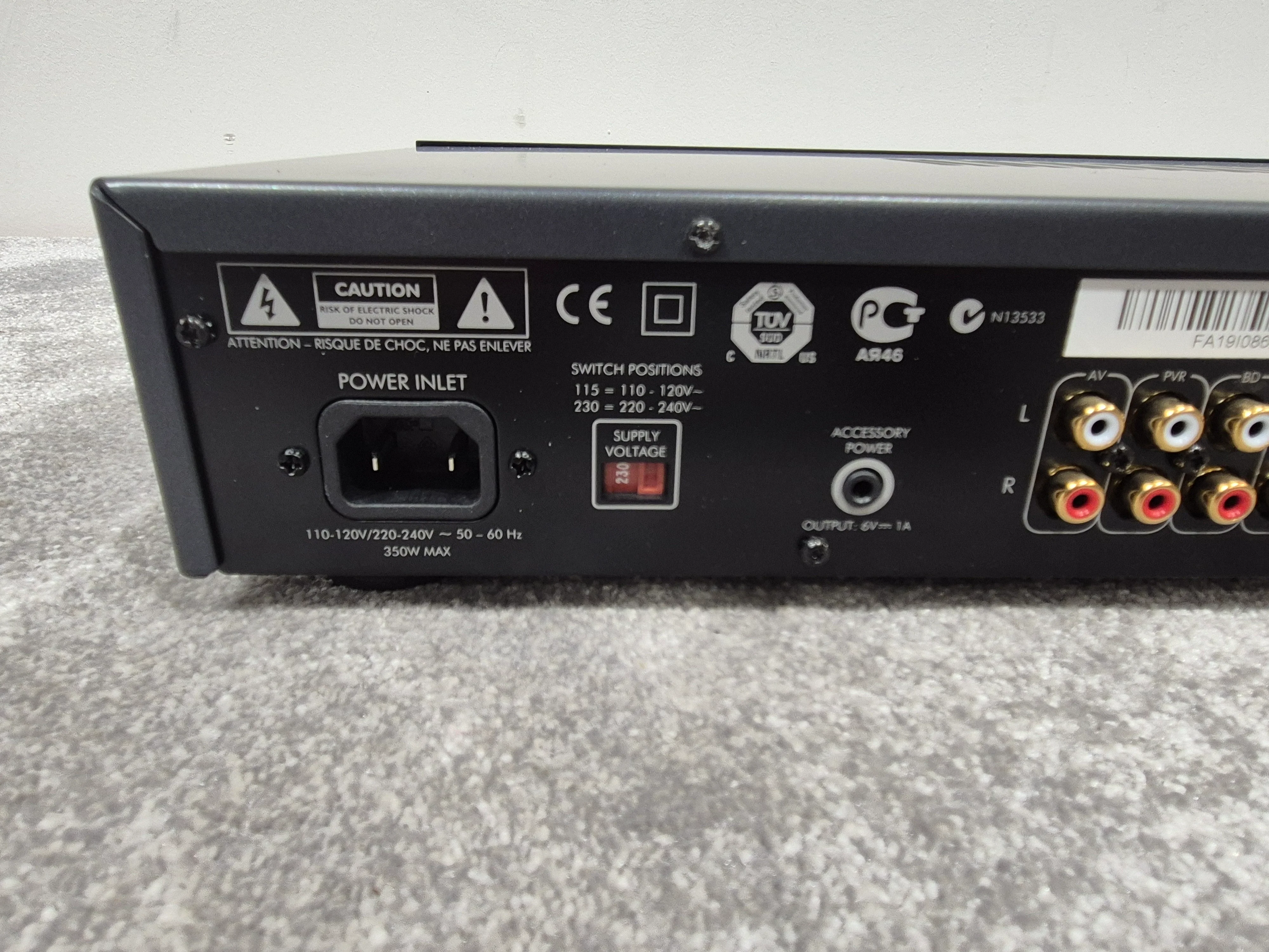 Arcam FMJ A19 Integrated Amplifier - Class G Technology - Excellent w/ Original Box - Image 10