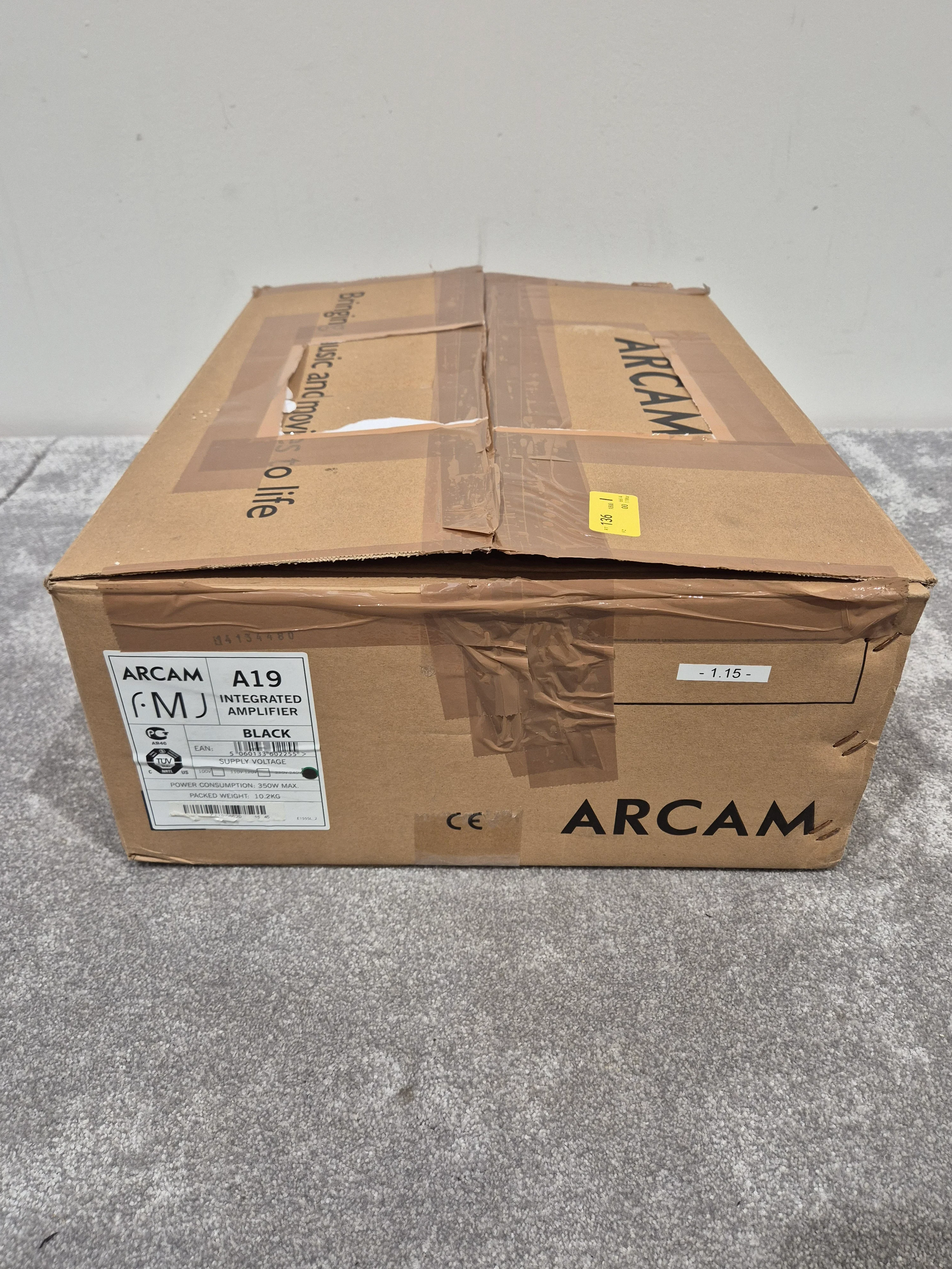 Arcam FMJ A19 Integrated Amplifier - Class G Technology - Excellent w/ Original Box - Image 14