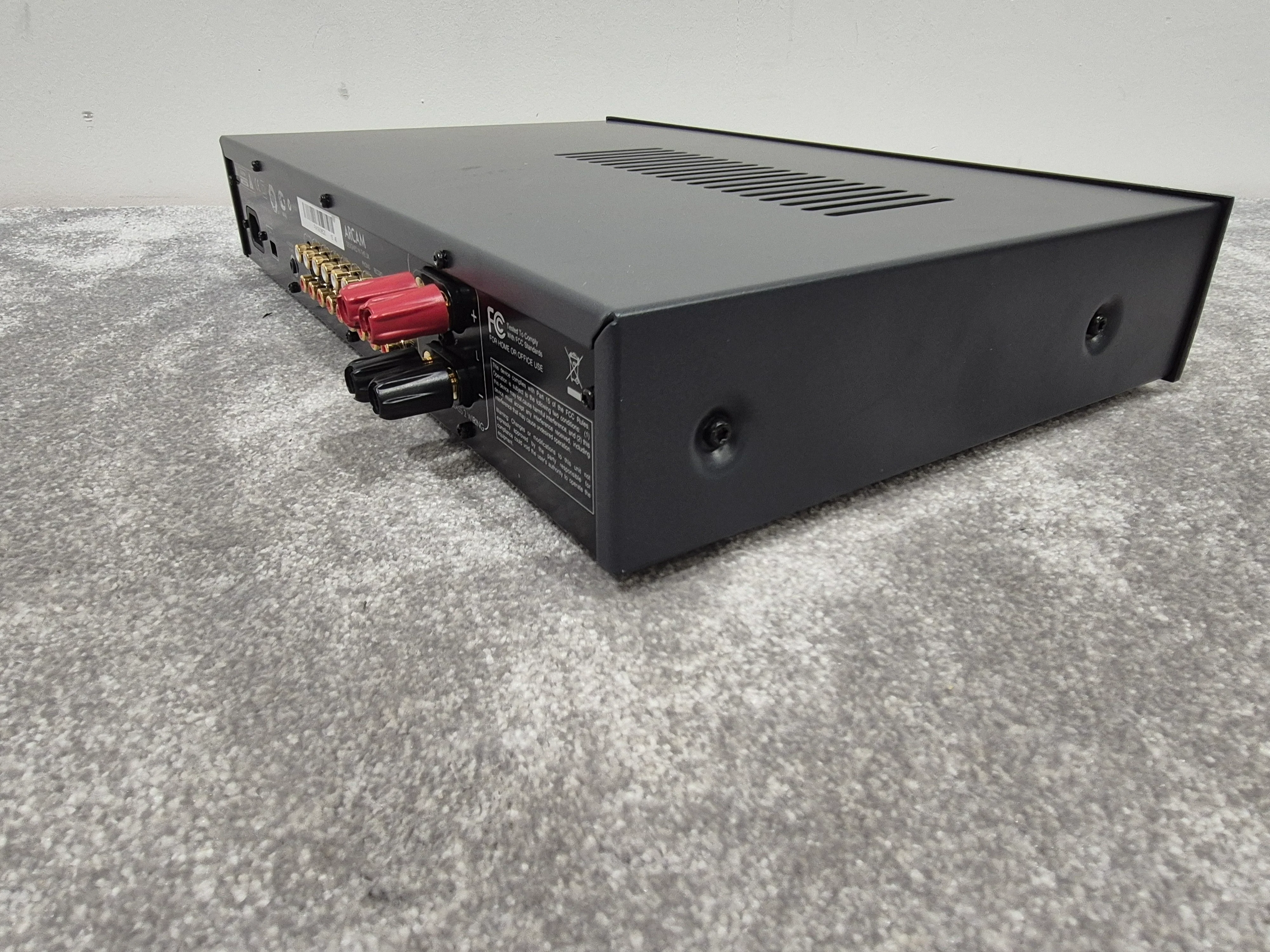 Arcam FMJ A19 Integrated Amplifier - Class G Technology - Excellent w/ Original Box - Image 6