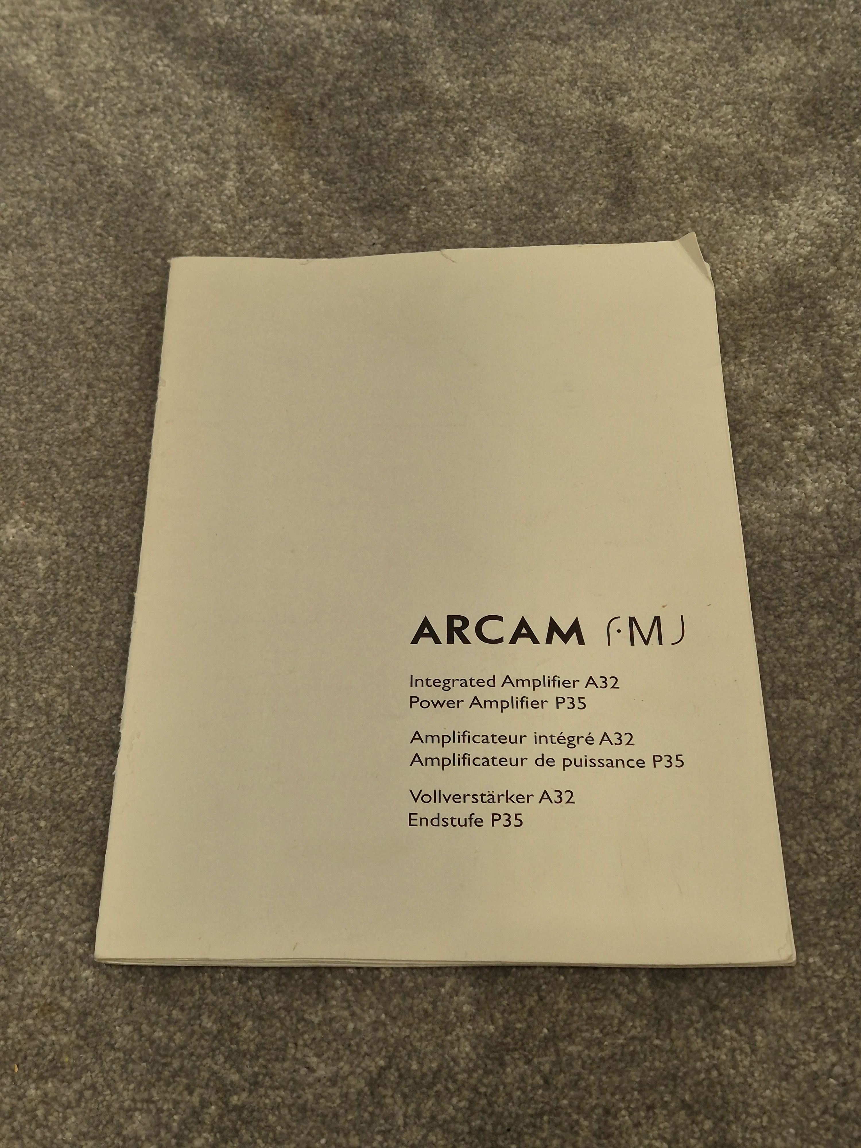 Arcam FMJ A32 - Integrated Amplifier - Image 12