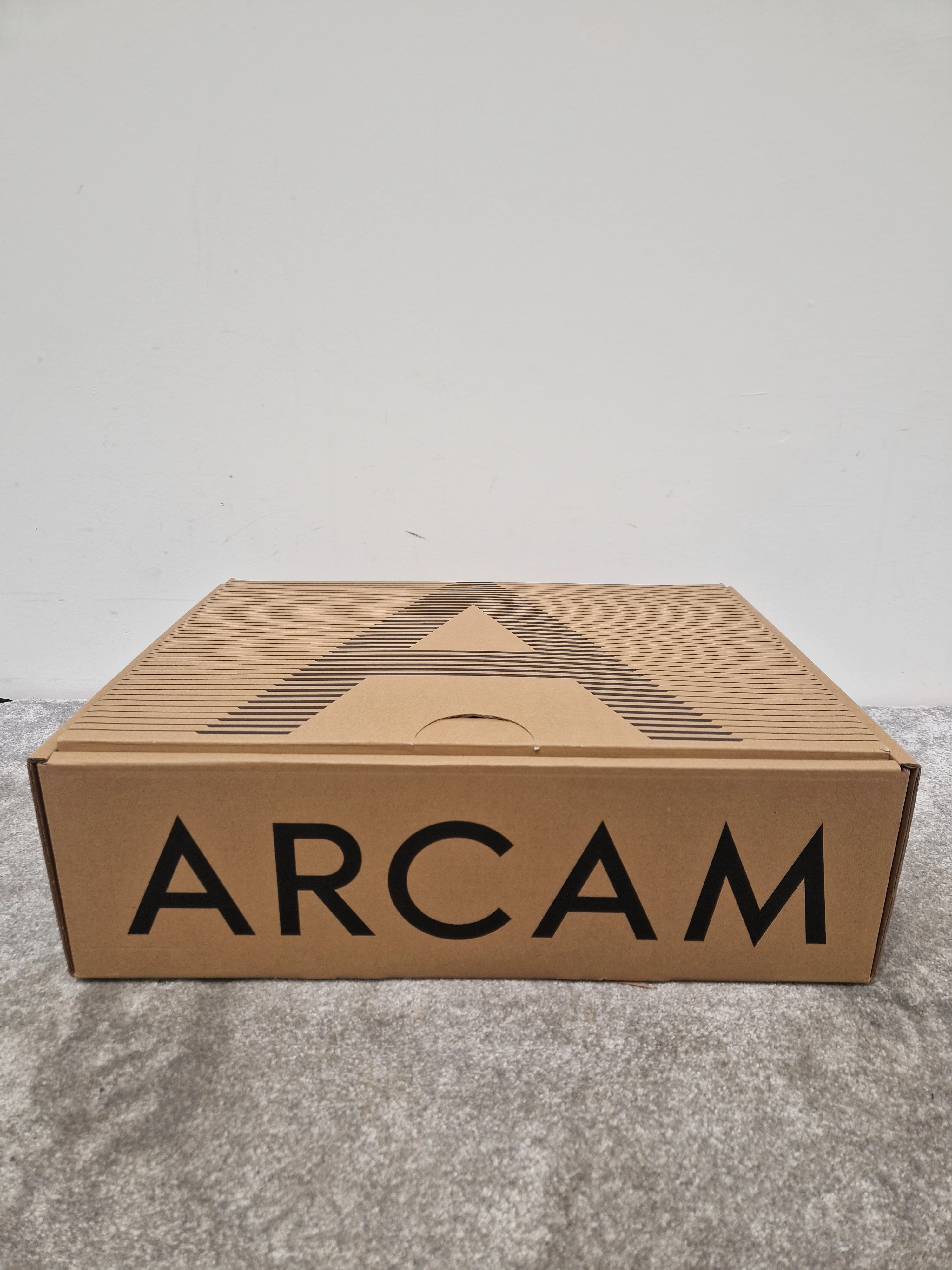 Arcam A85 Integrated Amplifier – Excellent w/ Original Box - Image 5