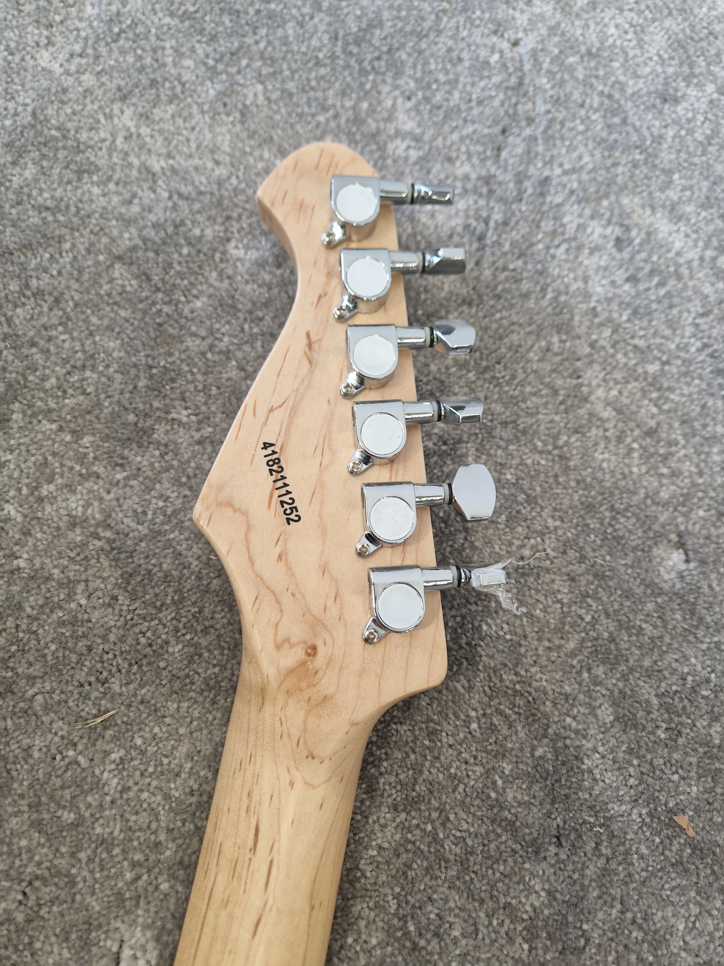 Aria Pro II STG-003 Electric Guitar – SSS Pickup Layout & Maple Neck – Excellent - Image 5