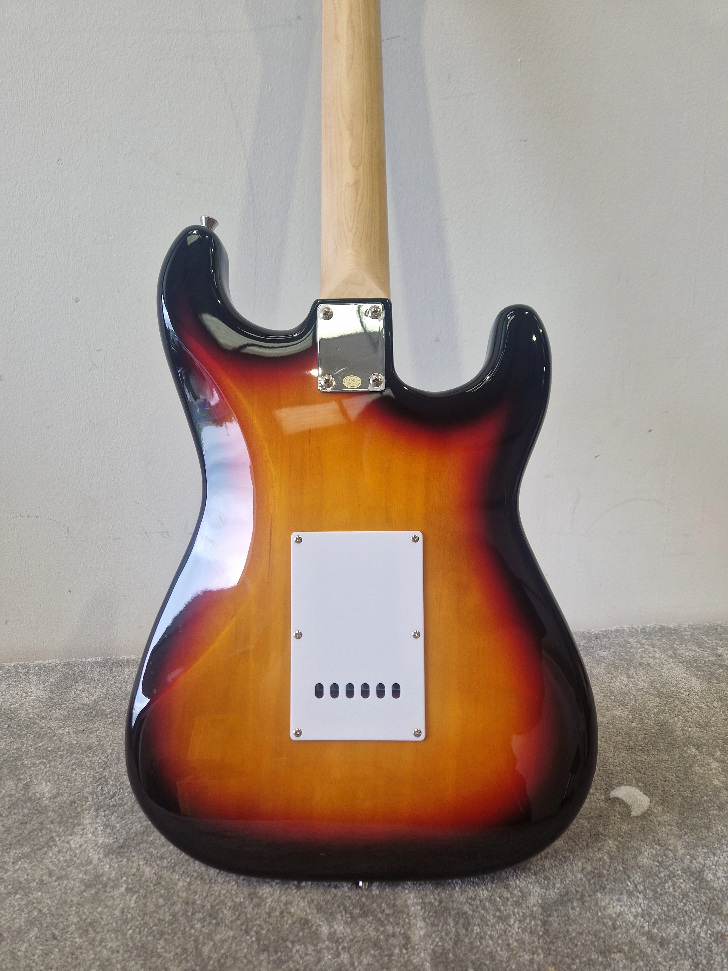 Aria Pro II STG-003LH (Left Handed)  – SSS Pickup Layout - Excellent - Image 4