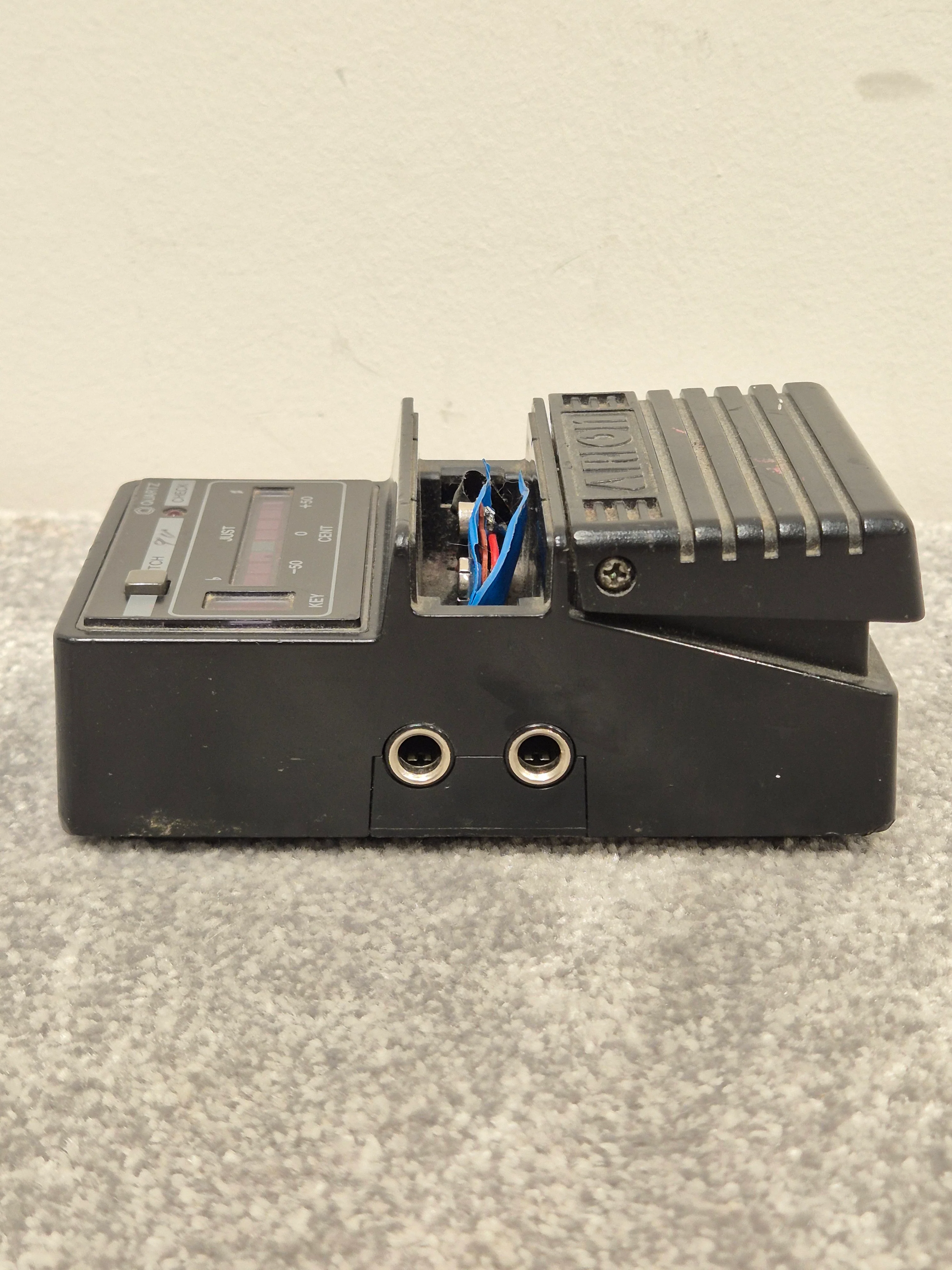 Arion HU-8500 – Stage Tuner Pedal – Good - Image 2