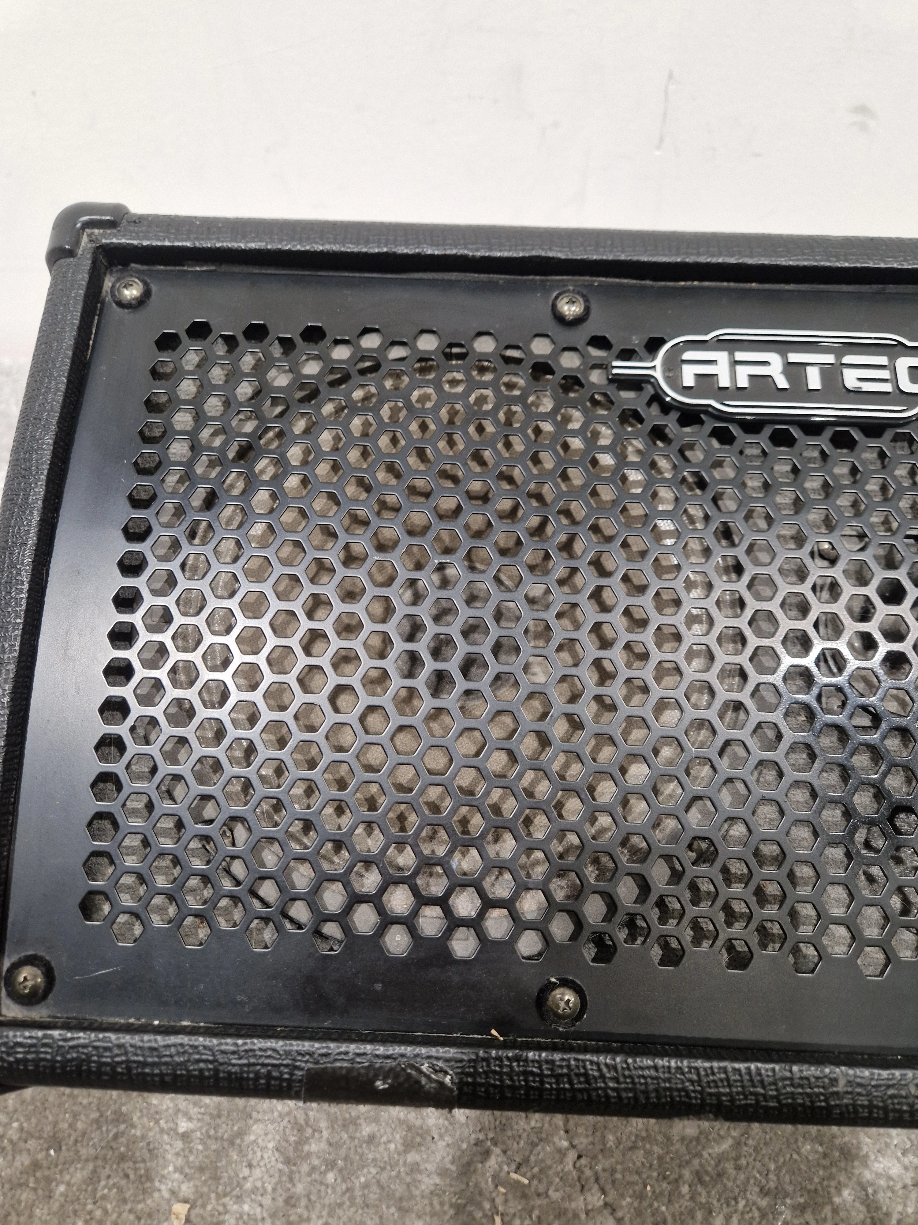 Artec PMD3-8 Instrument Amplifier - Compact Portable Design - Very Good w/ Power Supply - Image 8