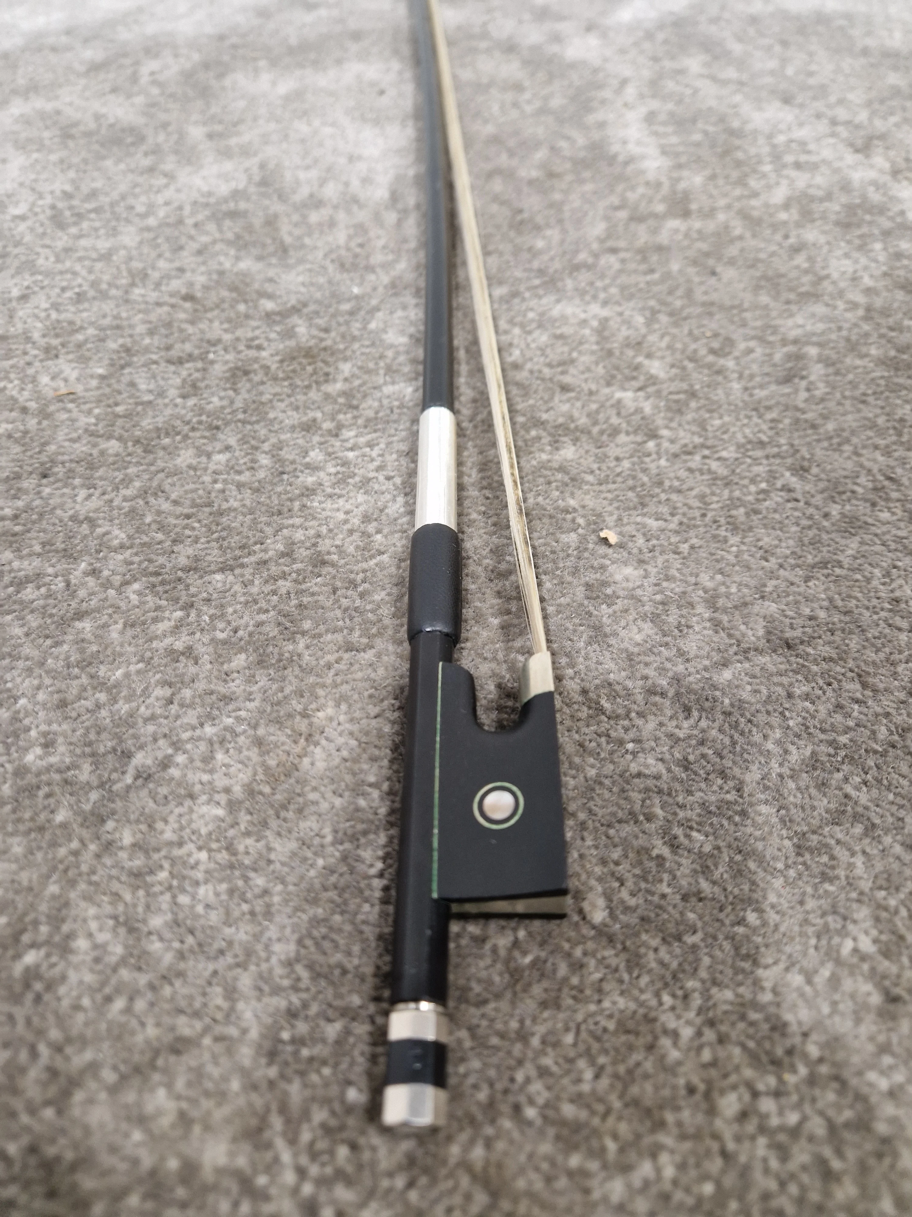 Artino BF-11 Violin Bow 4/4 Size Carbon Finish - Carbon Fiber - Excellent - Image 20