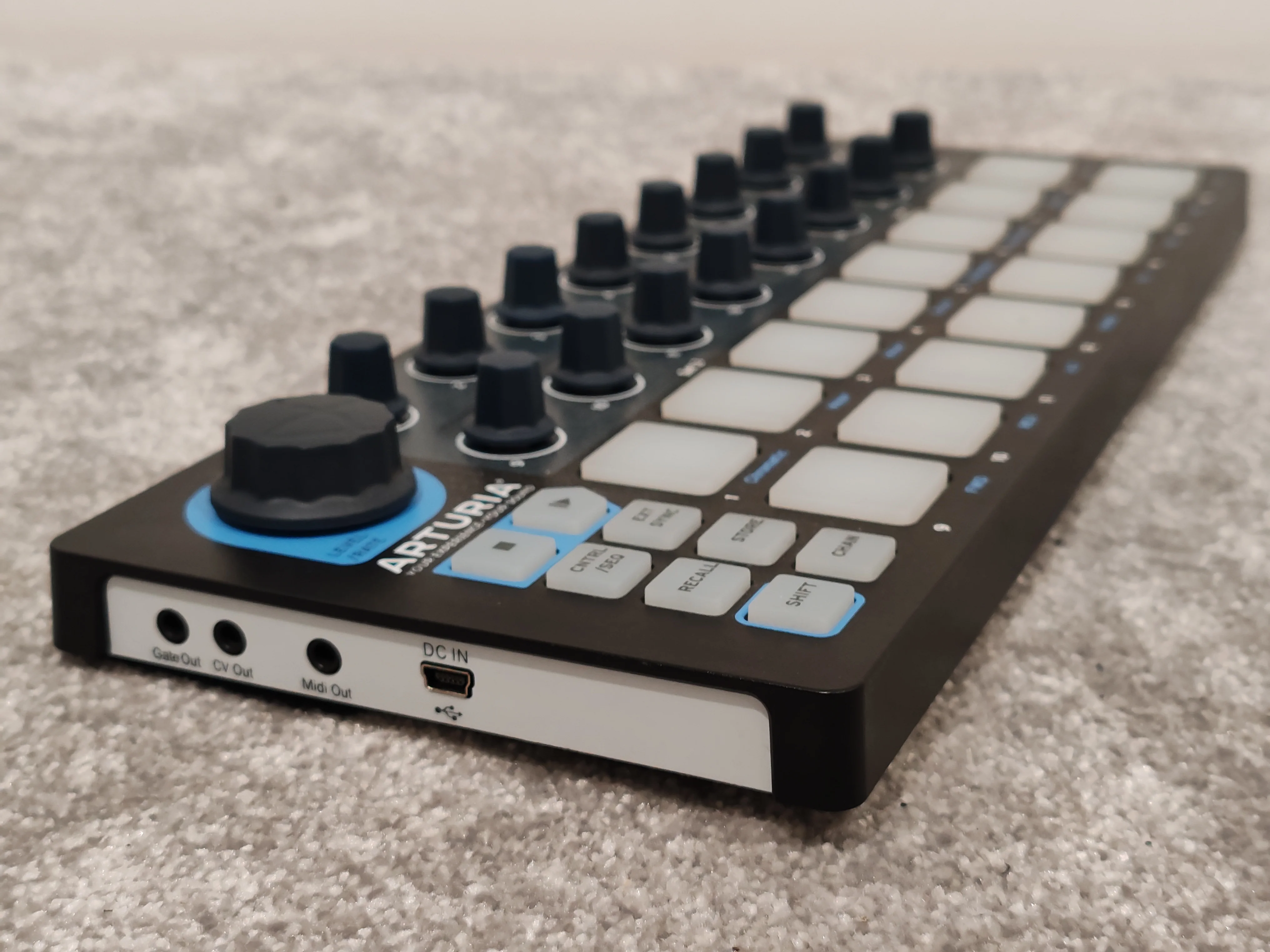 Arturia Beatstep Compact Controller and Sequencer - Image 2
