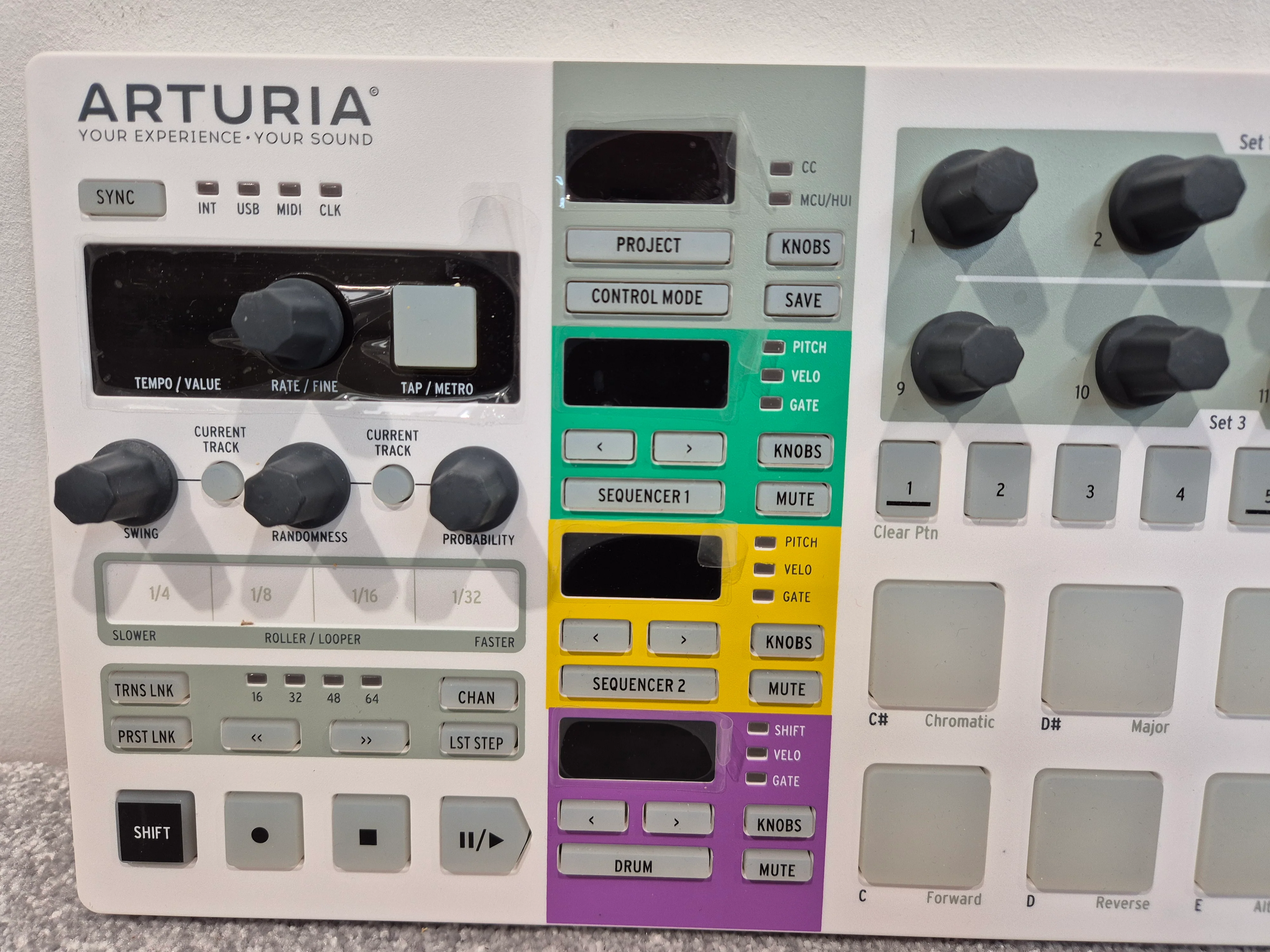 Arturia BeatStep Pro - Versatile Controller and Performance Sequencer w/ Original Box - Image 2