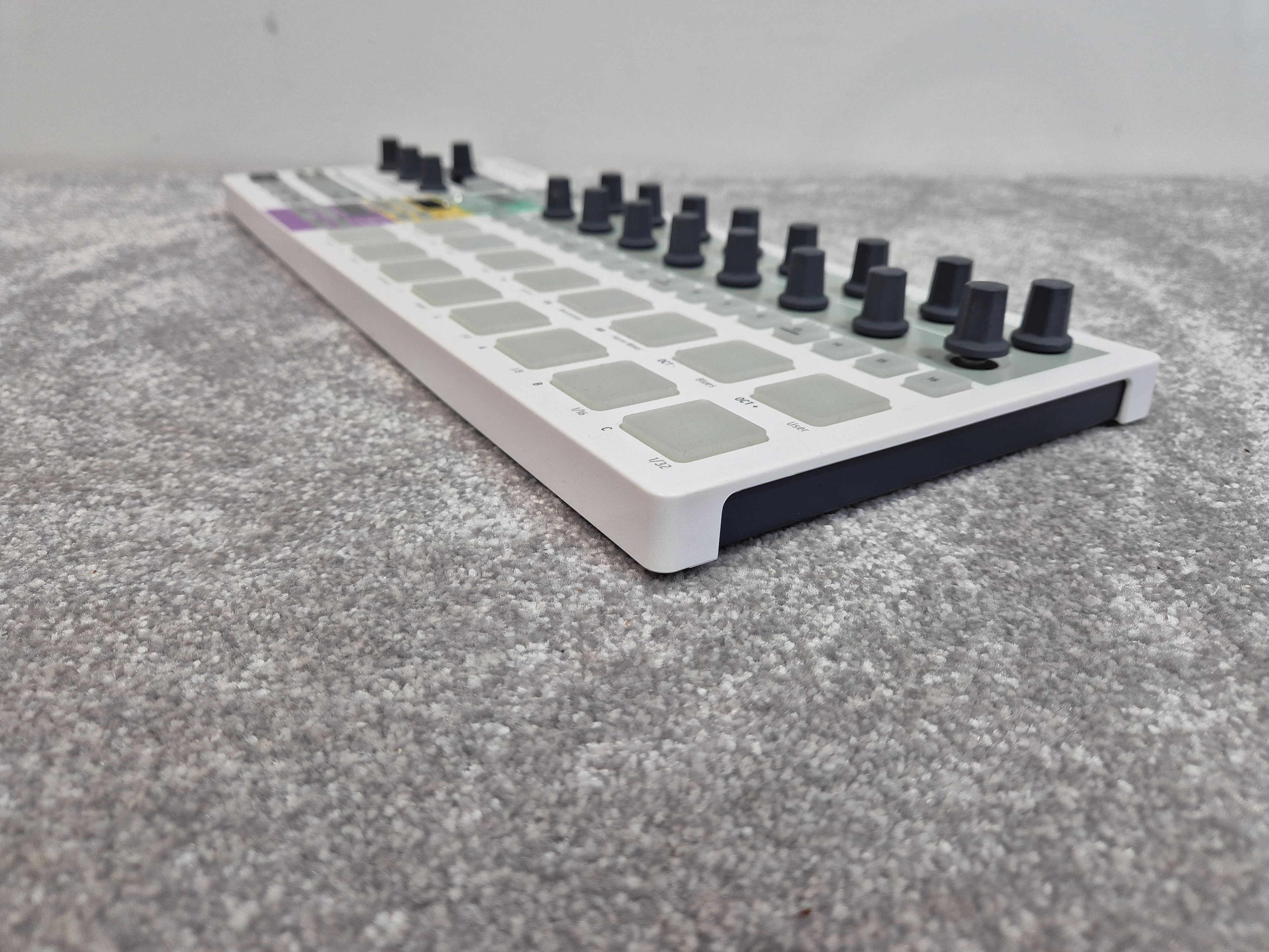 Arturia BeatStep Pro - Versatile Controller and Performance Sequencer w/ Original Box - Image 9
