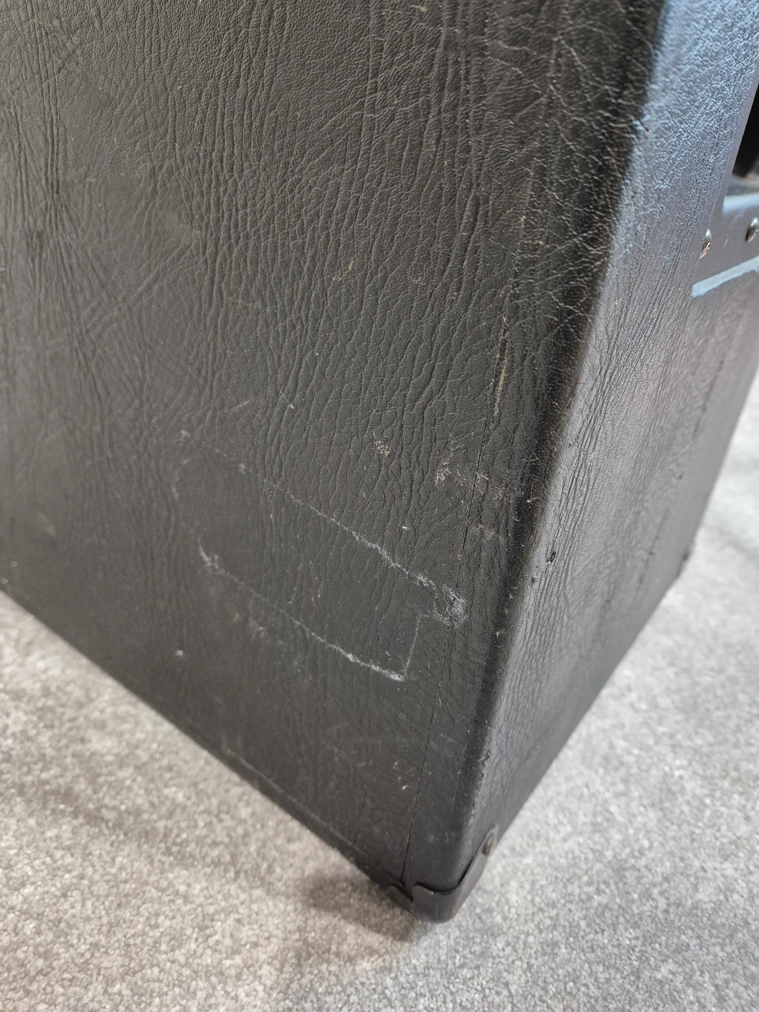 Ashdown Engineering RM 414 EVO II - 600W 4x10, 4 Ohm Bass Cabinet - Image 9