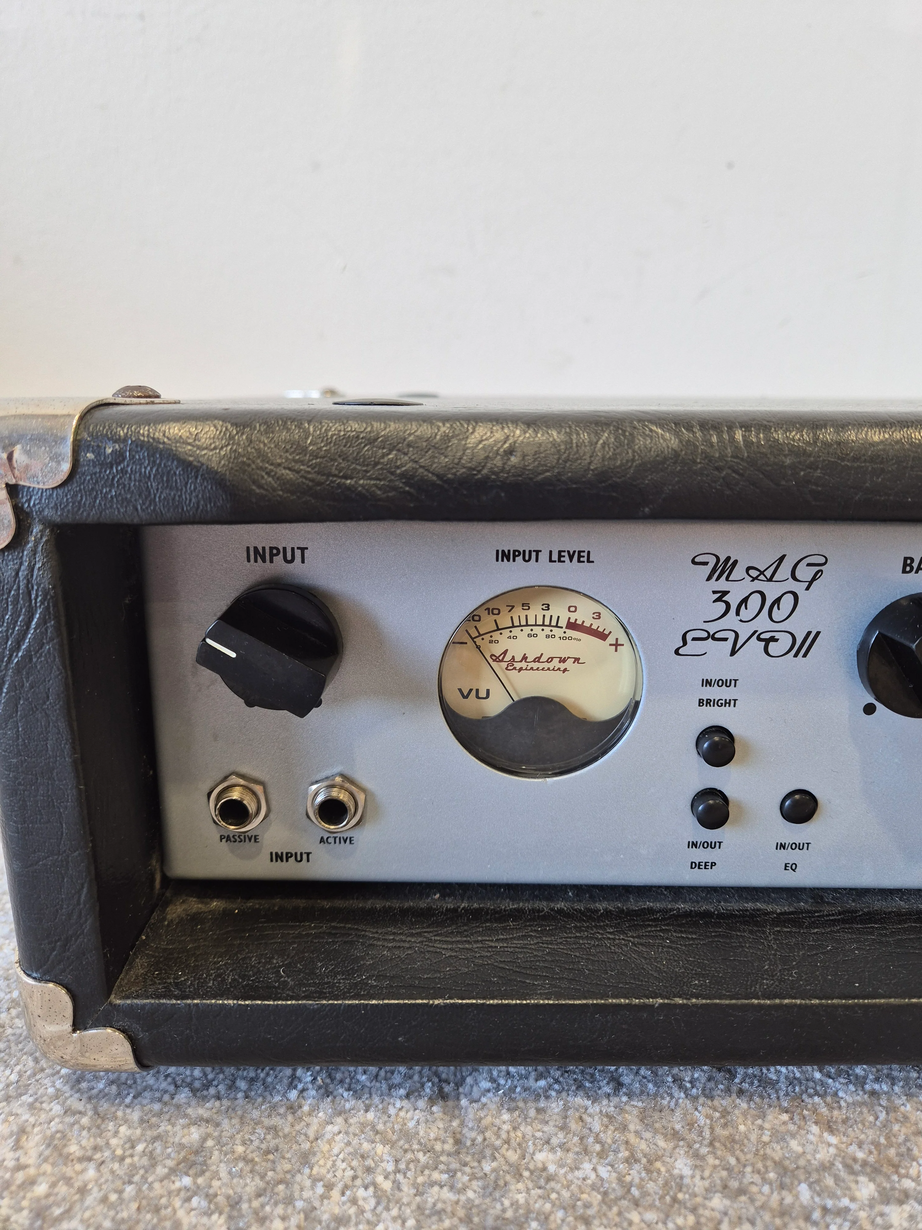Ashdown MAG 300 EVO II Bass Amp Head – 300W RMS - Good - Image 2