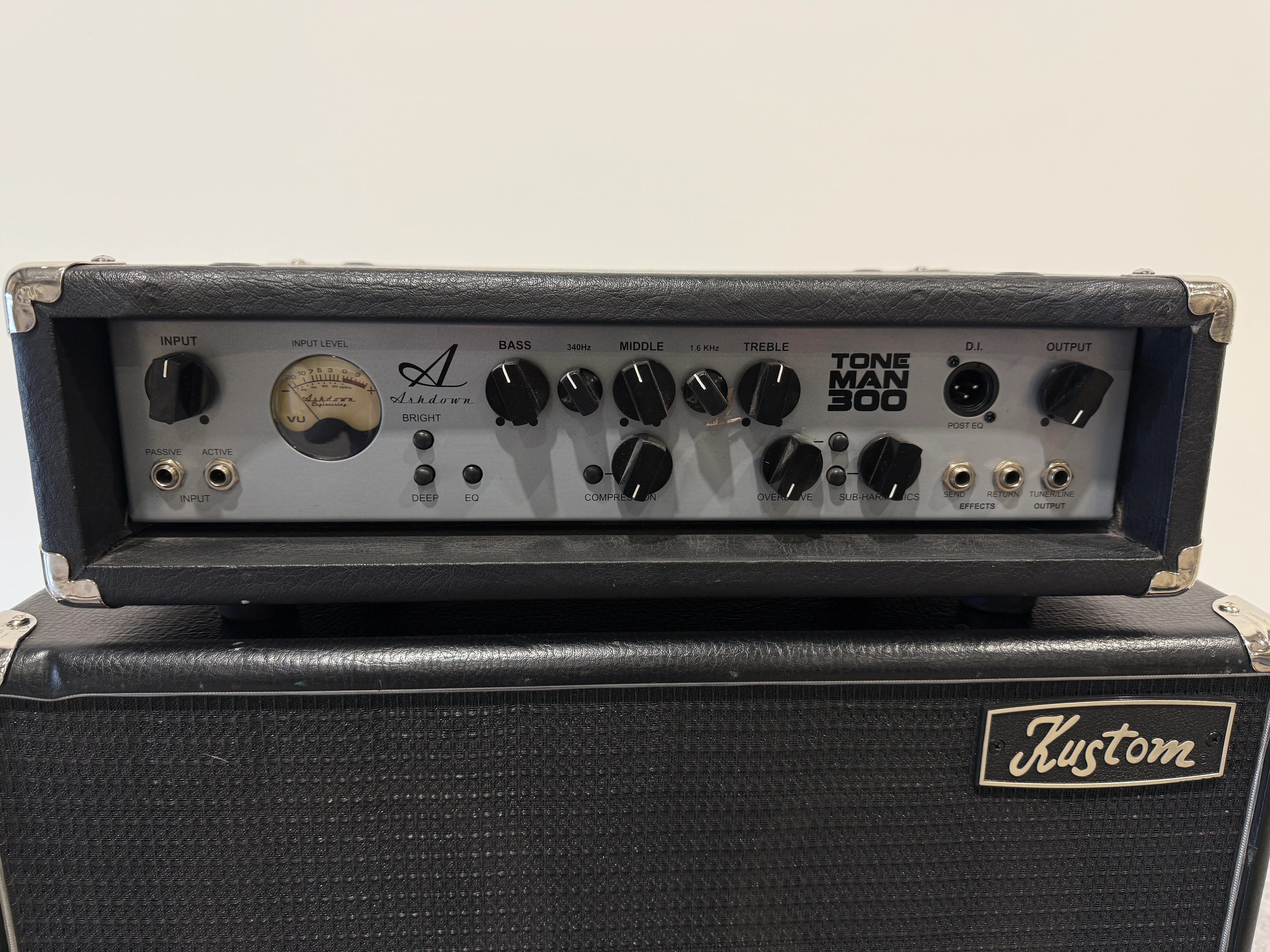 Ashdown Toneman 300 Bass Guitar Amp Head & Kustom Deepend 4x10 Cab - Image 15