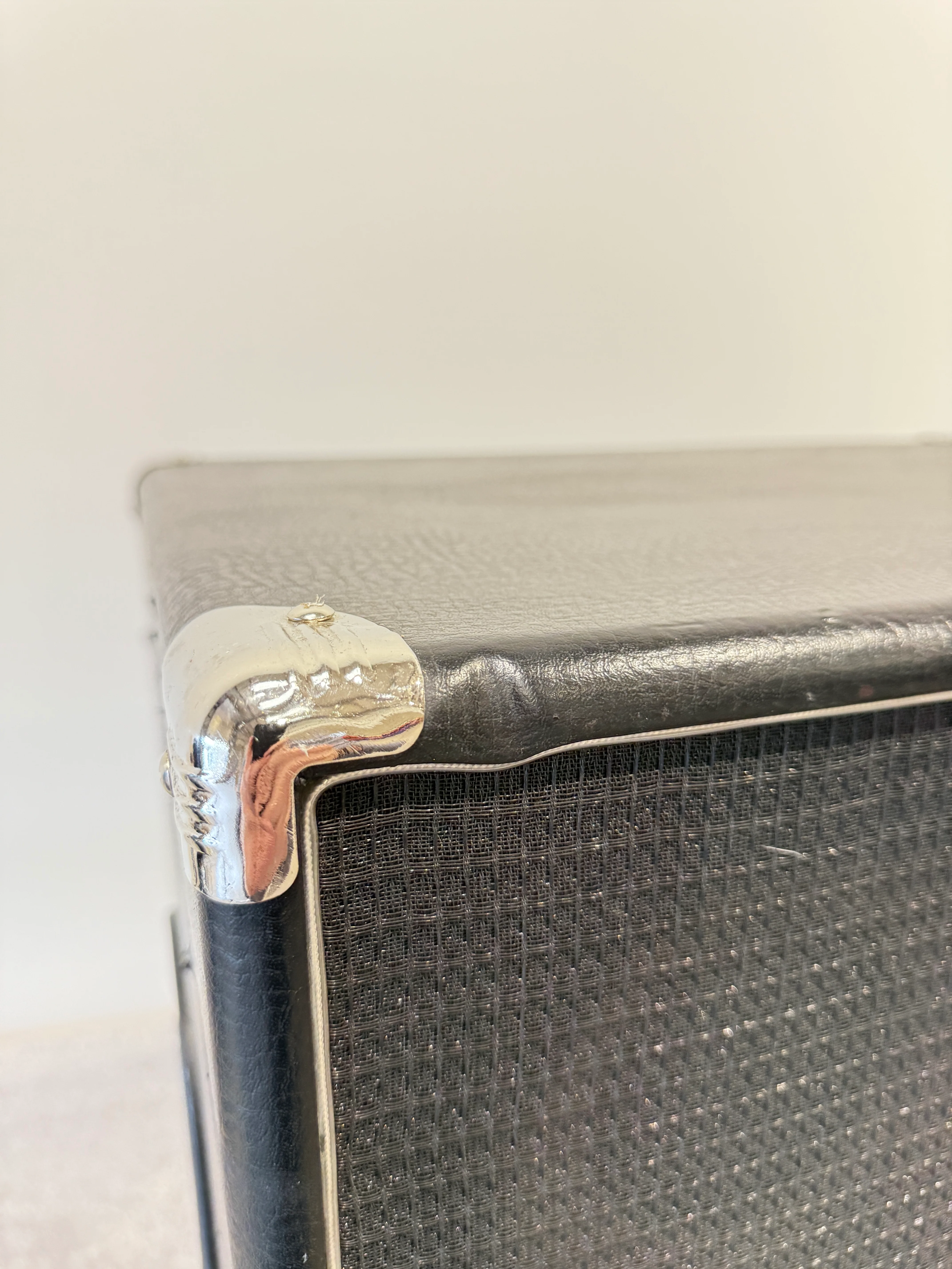 Ashdown Toneman 300 Bass Guitar Amp Head & Kustom Deepend 4x10 Cab - Image 23