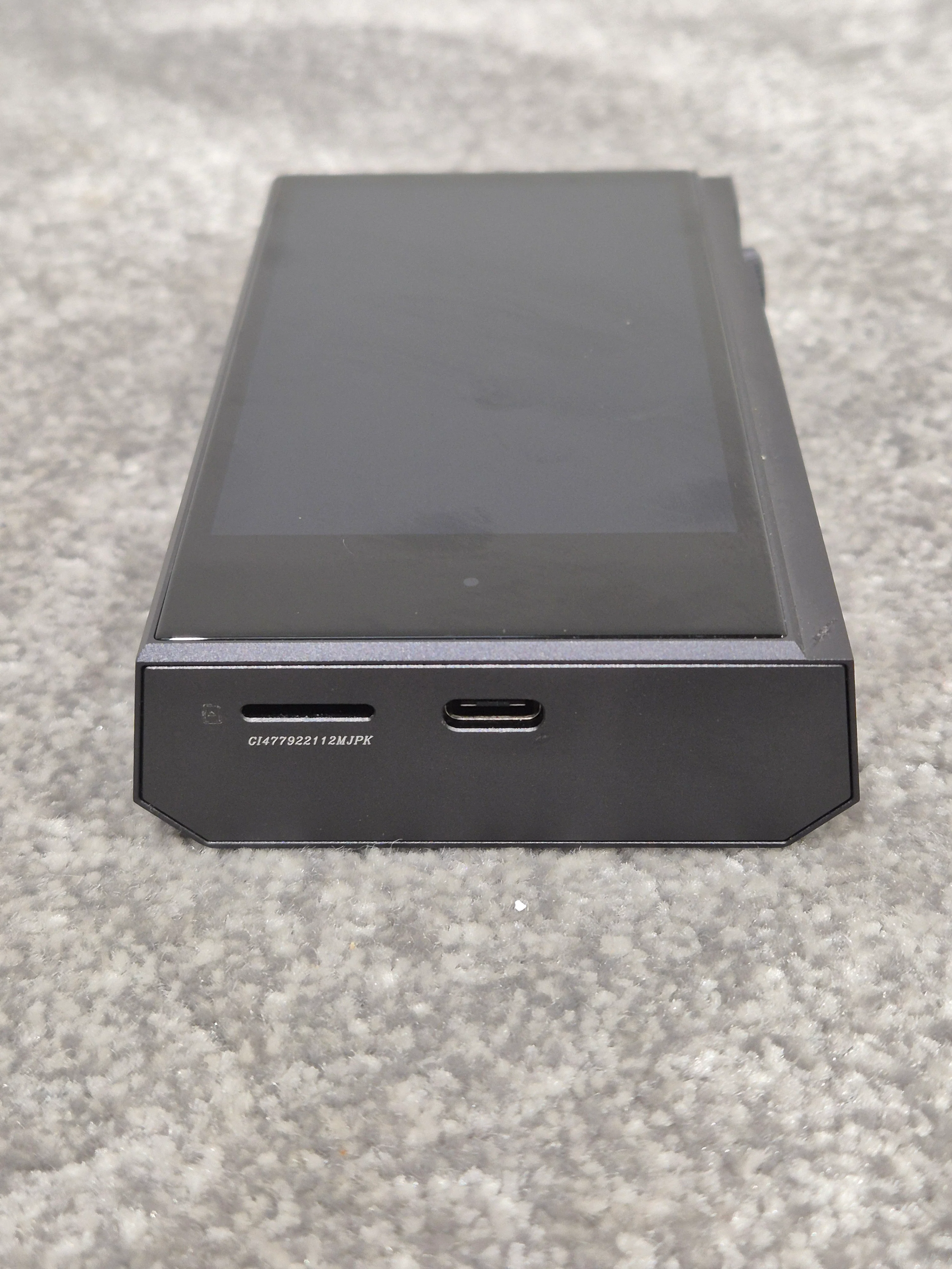 Astell & Kern Kann MAX 64GB - High-Resolution Audio Player w/ Original Box - Image 2