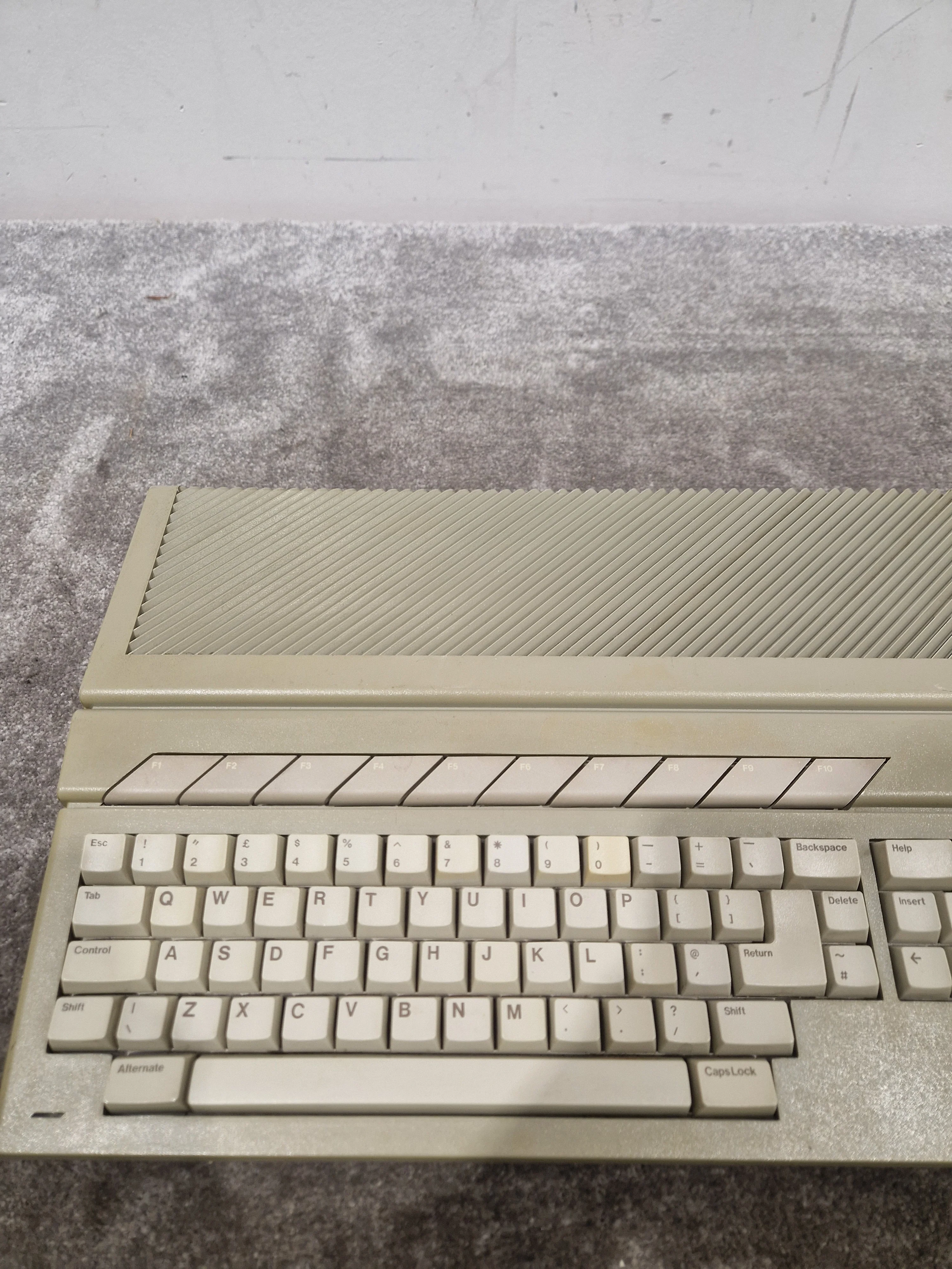 Atari 1040STFM - Classic Home Computer - Very Good w/ Mouse - Image 8