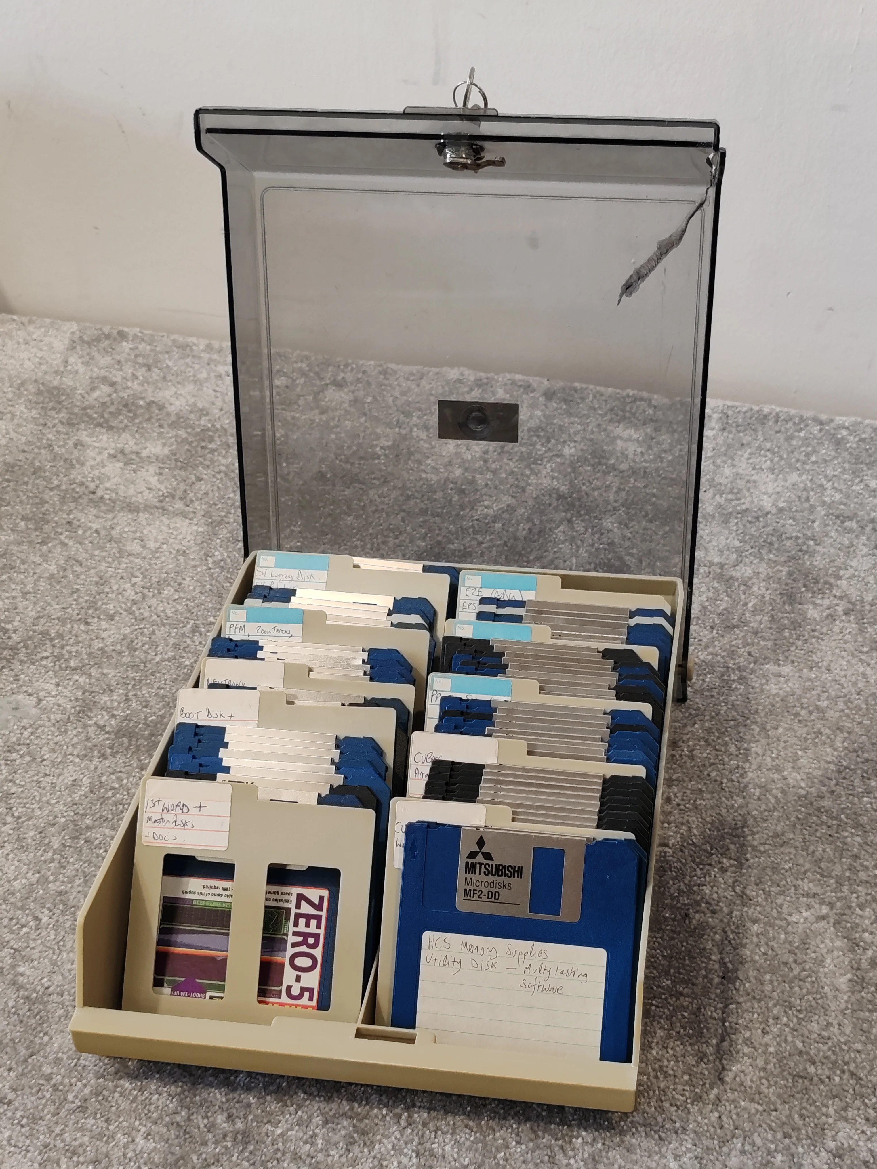 Atari 520 STE Music Production System w/ SM124 Monitor, 80MB Hard Drive, Mouse, Disks - Image 7