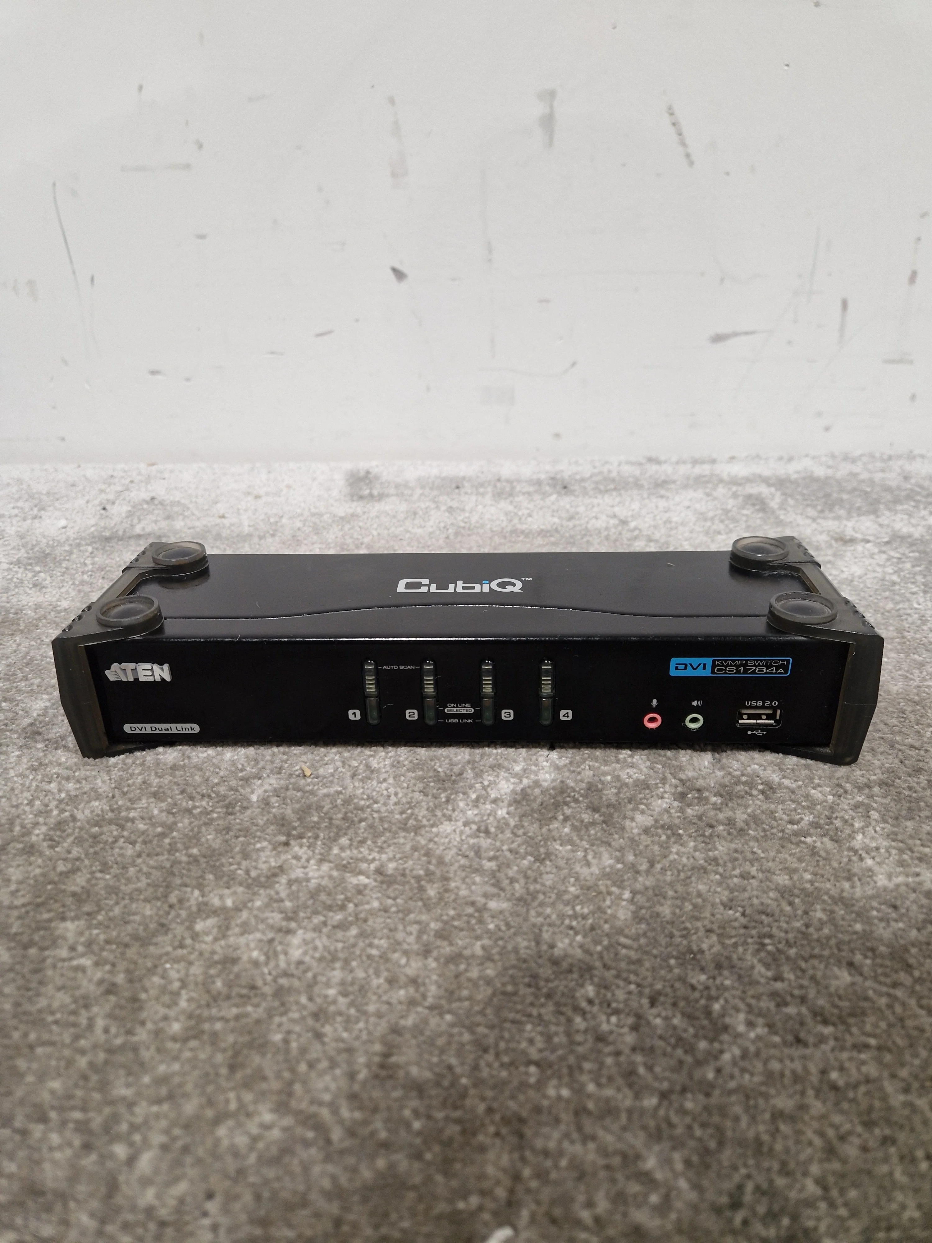 ATEN CubiQ CS1784A - Excellent w/ Original Box - Image 2