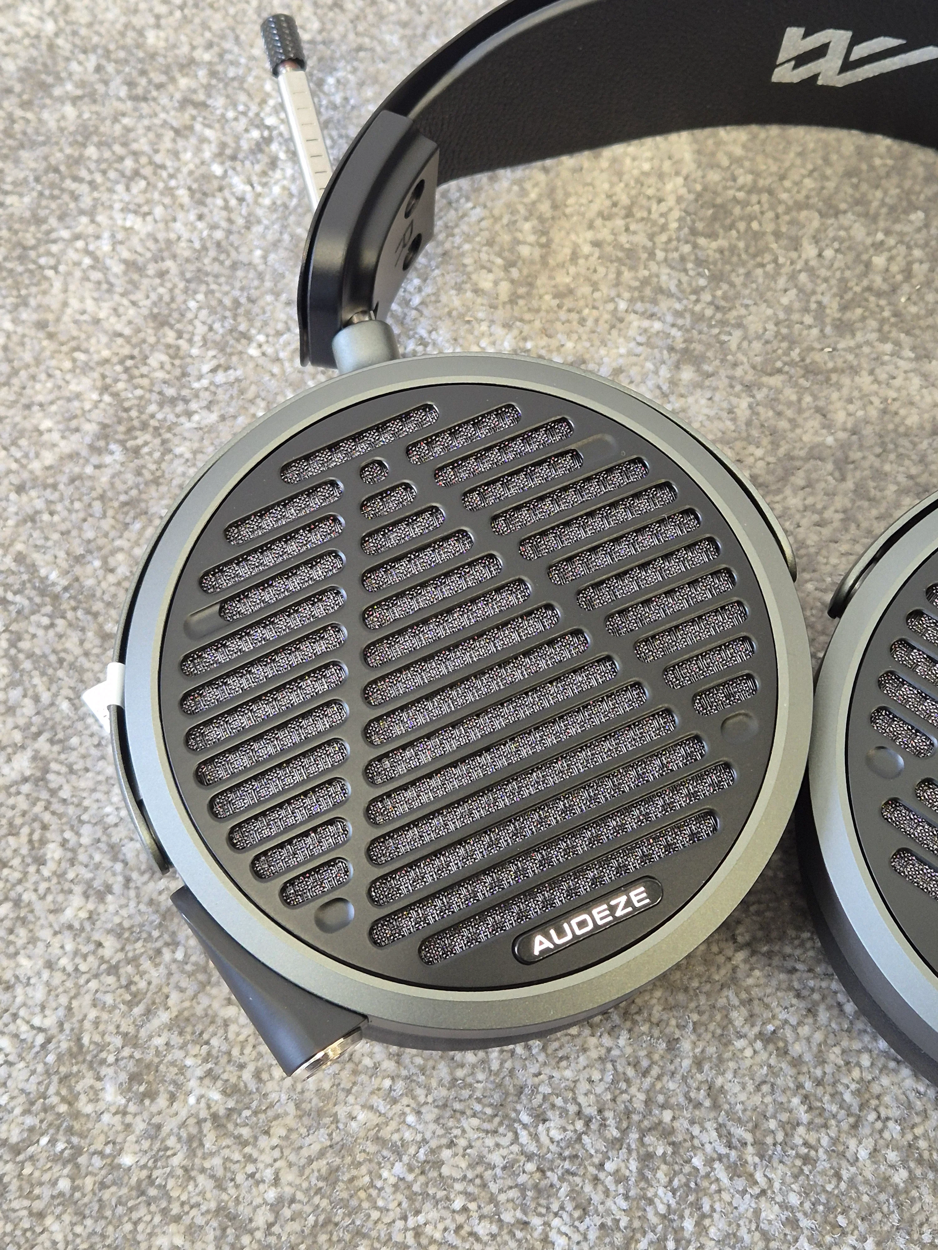 Audeze MM-500 - Professional Open Back Headphones w/ Case - New - Image 7