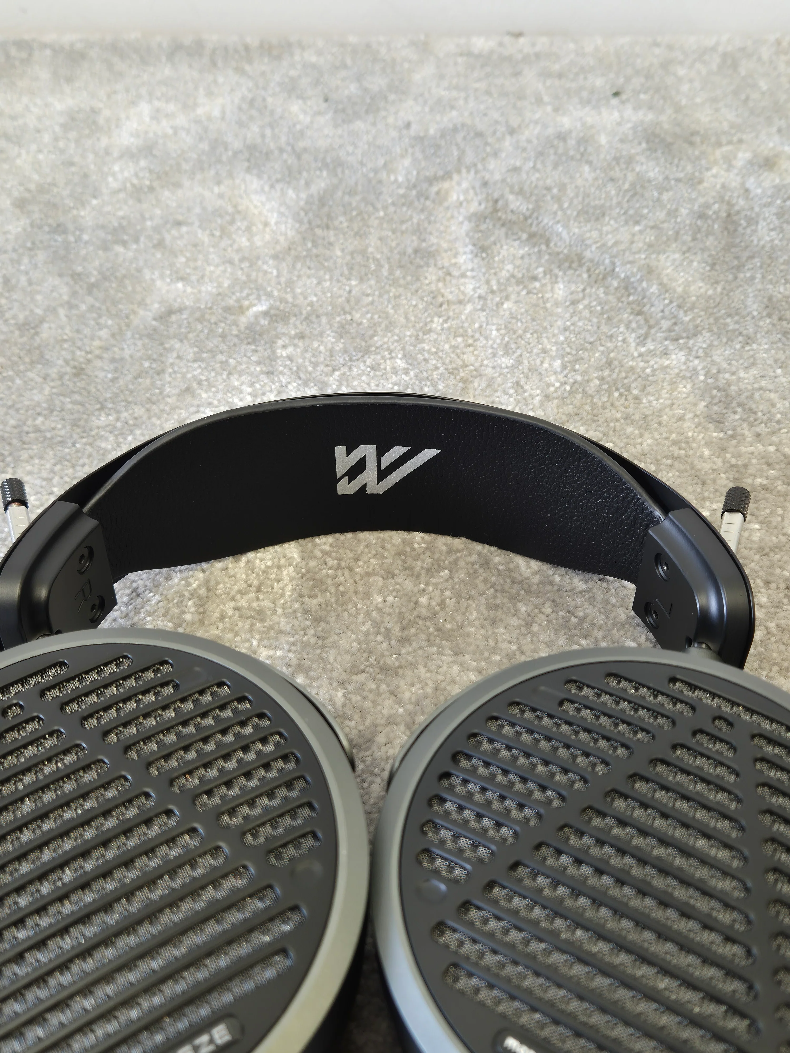 Audeze MM-500 - Professional Open Back Headphones w/ Case - New - Image 8