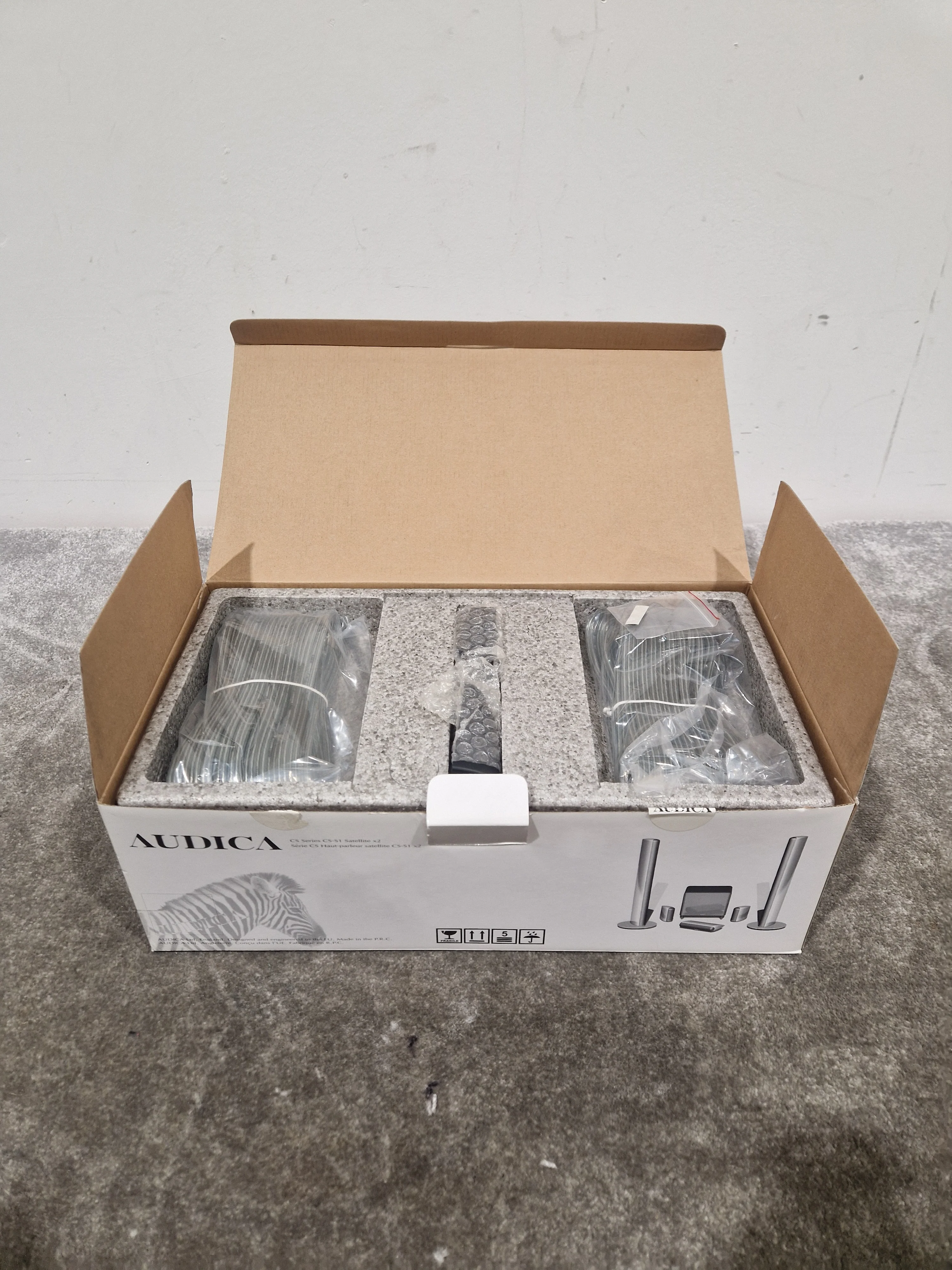 Audica CS Series Centre Speaker And CS-S1 Satellite Speakers - High-Definition Audio - Excellent w/ Original Box - Image 14