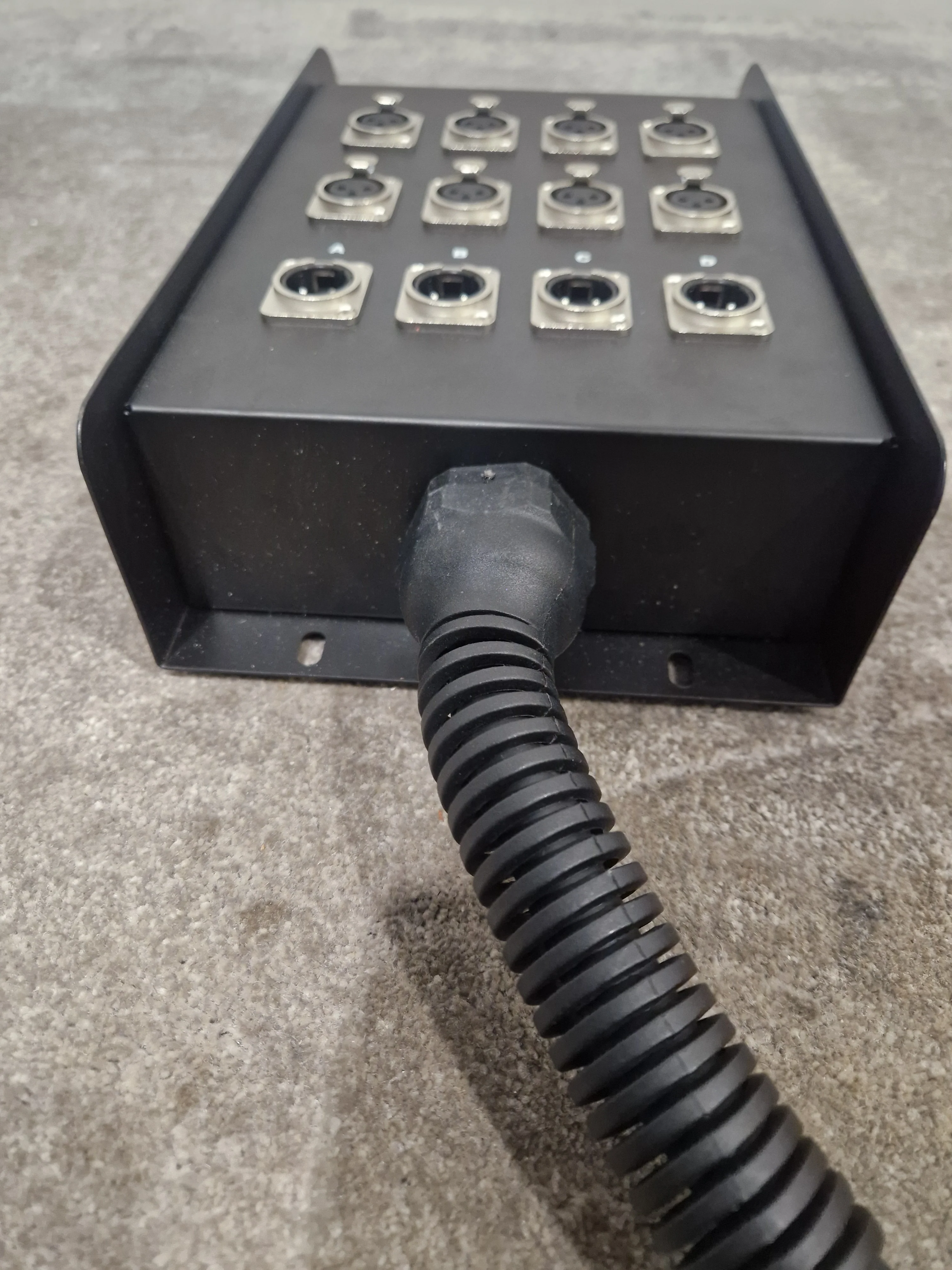 Pulse Audio Stage Box - 12 Input/Output Stage Box - Black - Excellent - Image 2