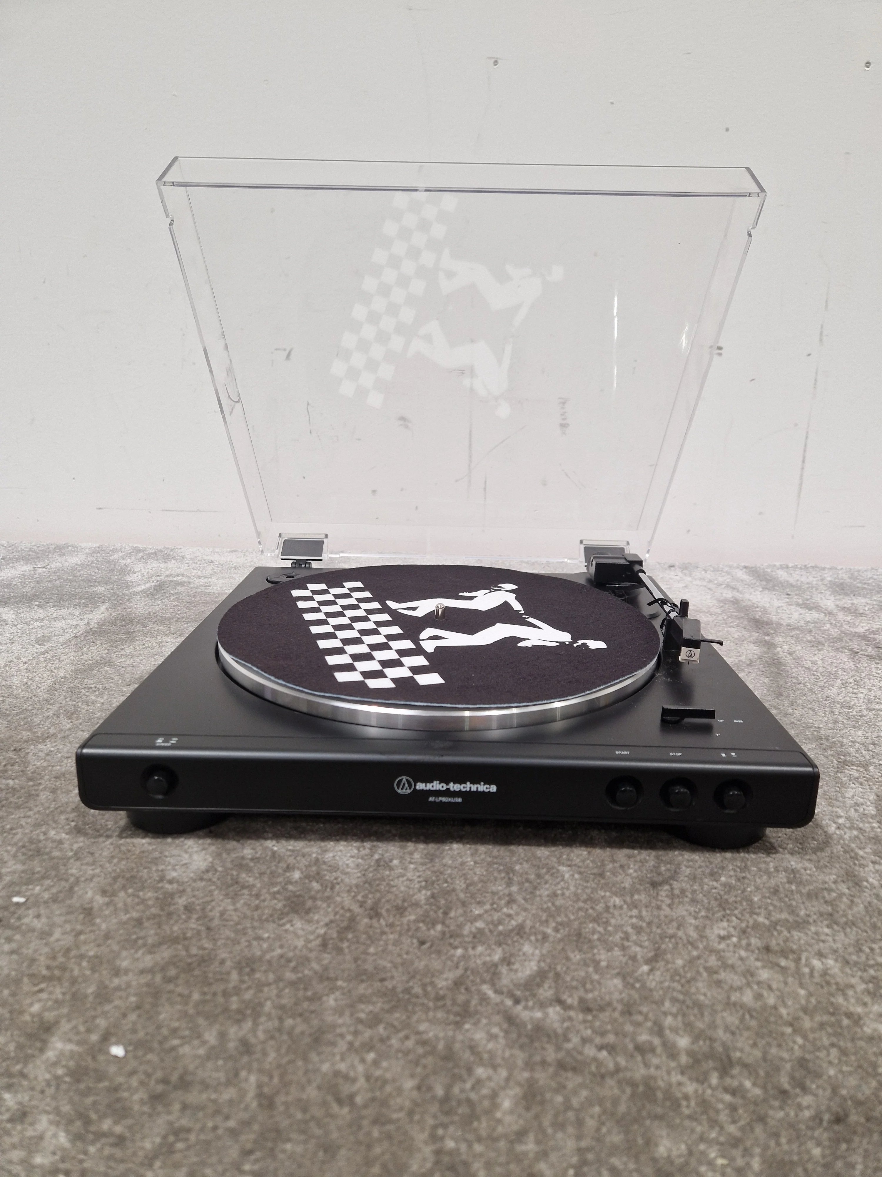 Audio-Technica AT-LP60XYSB – Fully Automatic Belt-Drive Turntable – Very Good w/ Slip Mat - Image 2