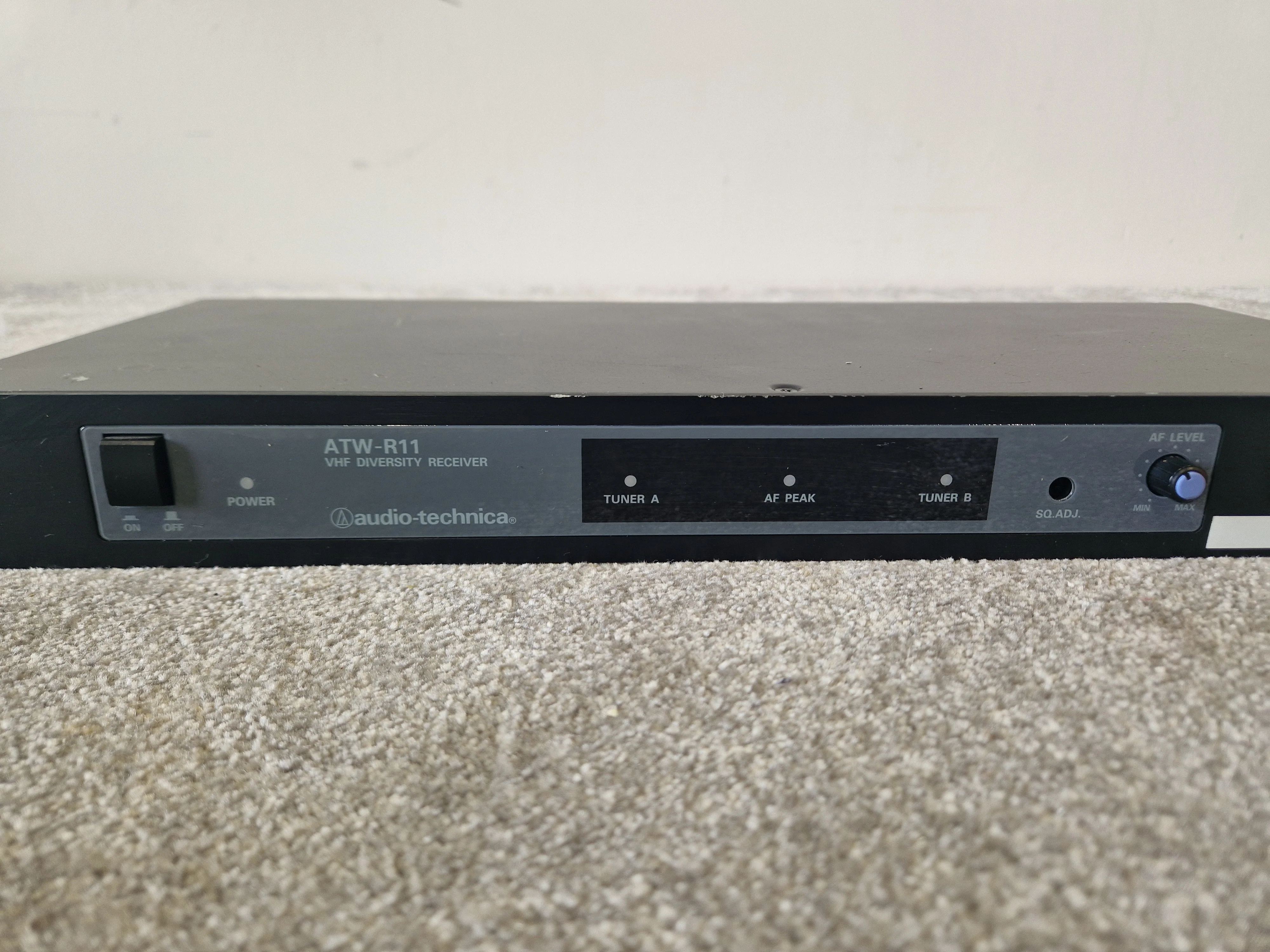 Audio-Technica ATW-R11 VHF Diversity Wireless Receiver - Good - Image 2