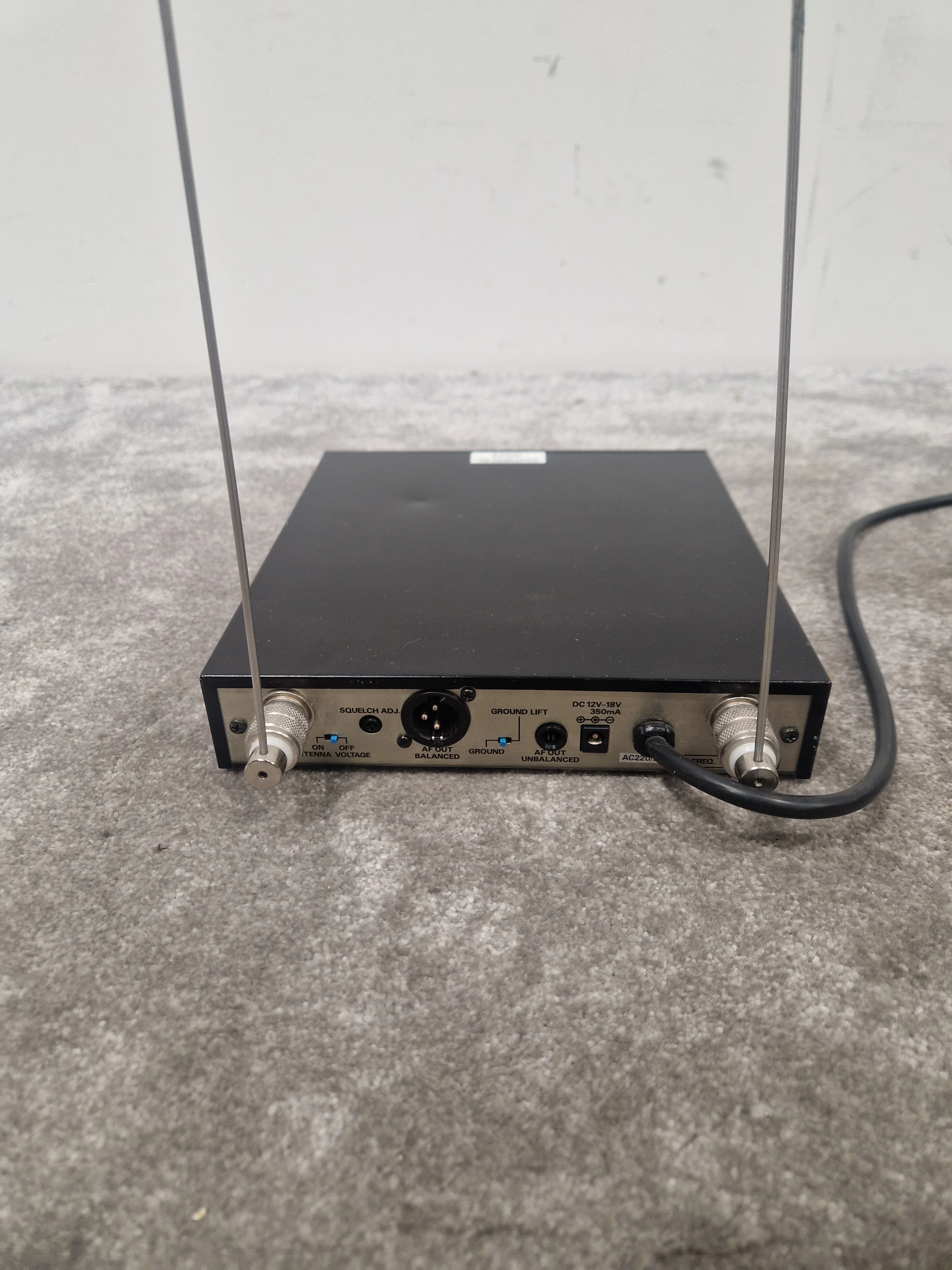 Audio-Technica ATW-R12 - Wireless Receiver, High-Fidelity Audio - Very Good - Image 5