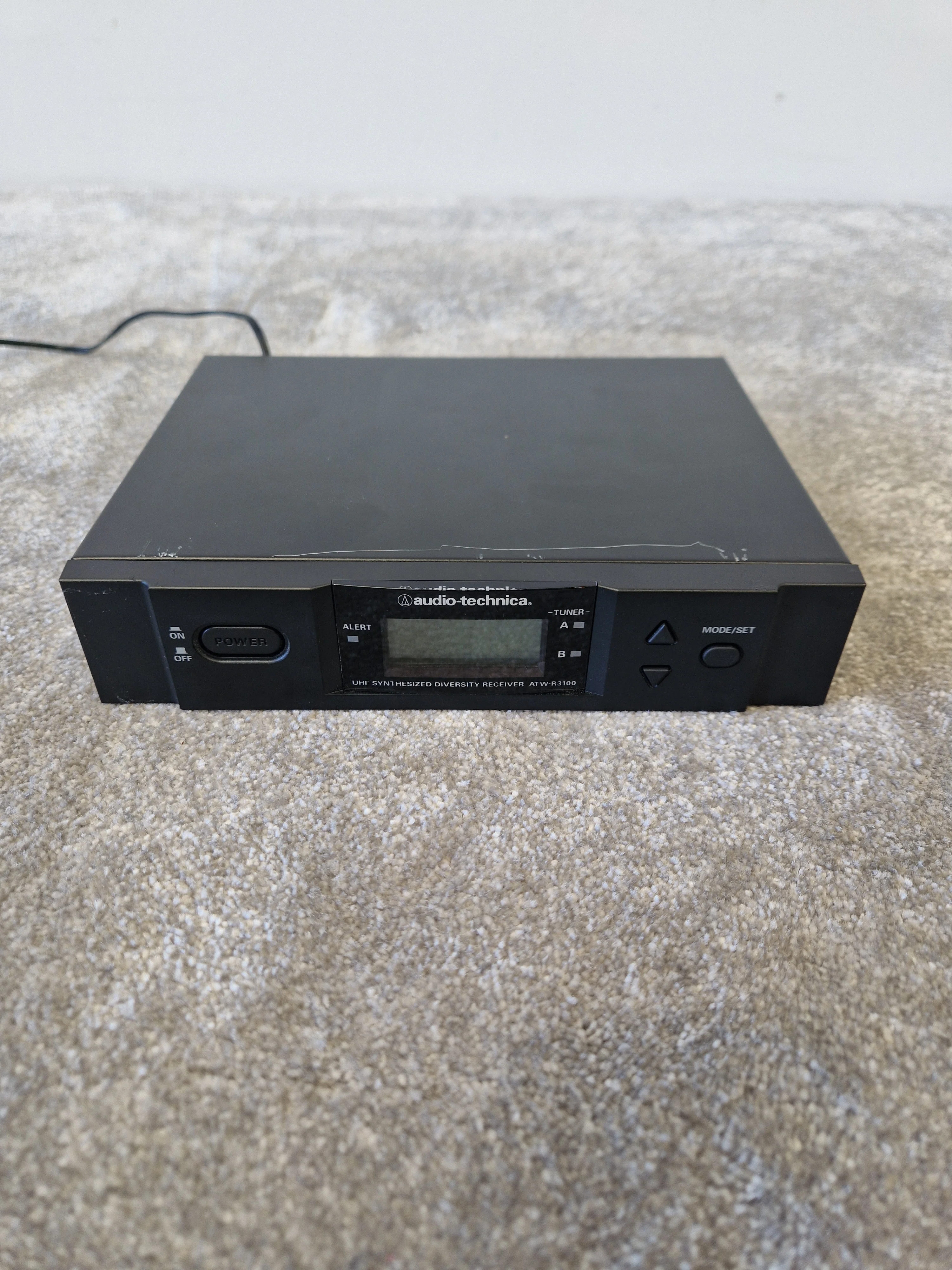 Audio-Technica ATW-R3100 UHF Wireless Receiver  – Very Good - Image 6