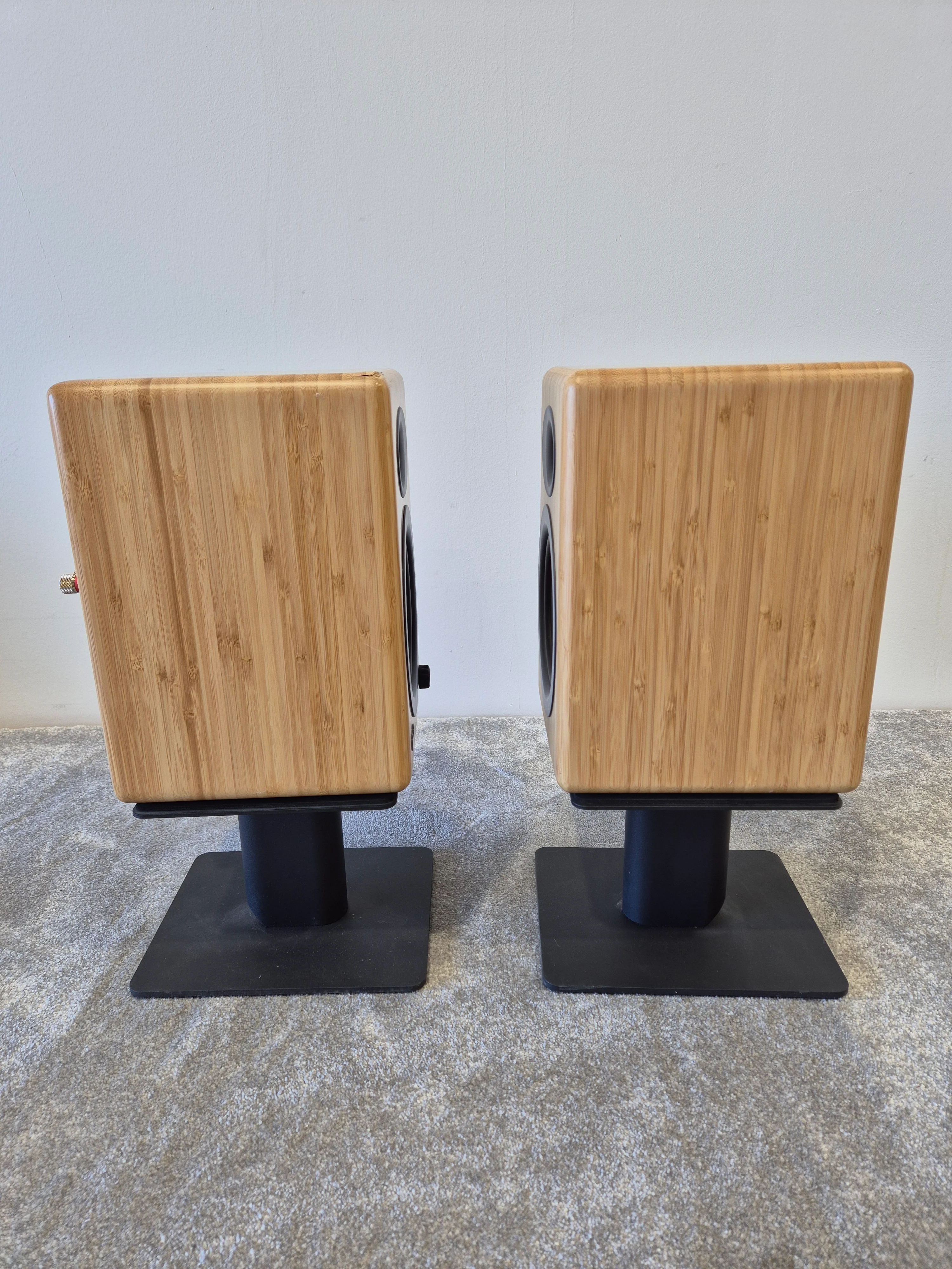 Audioengine A5+ - Premium Powered Speaker System w/ Stands (Pair) - Image 10