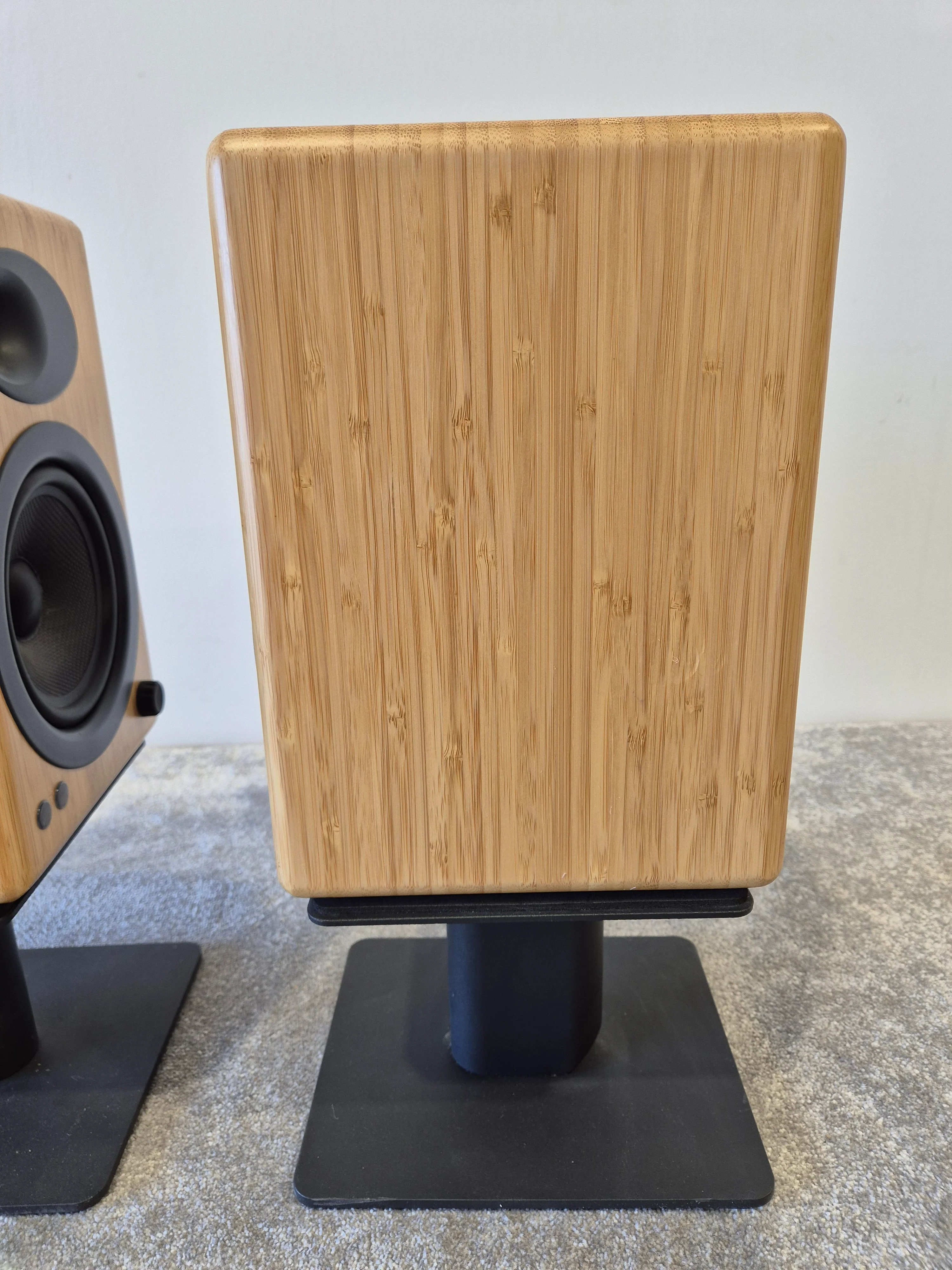 Audioengine A5+ - Premium Powered Speaker System w/ Stands (Pair) - Image 12