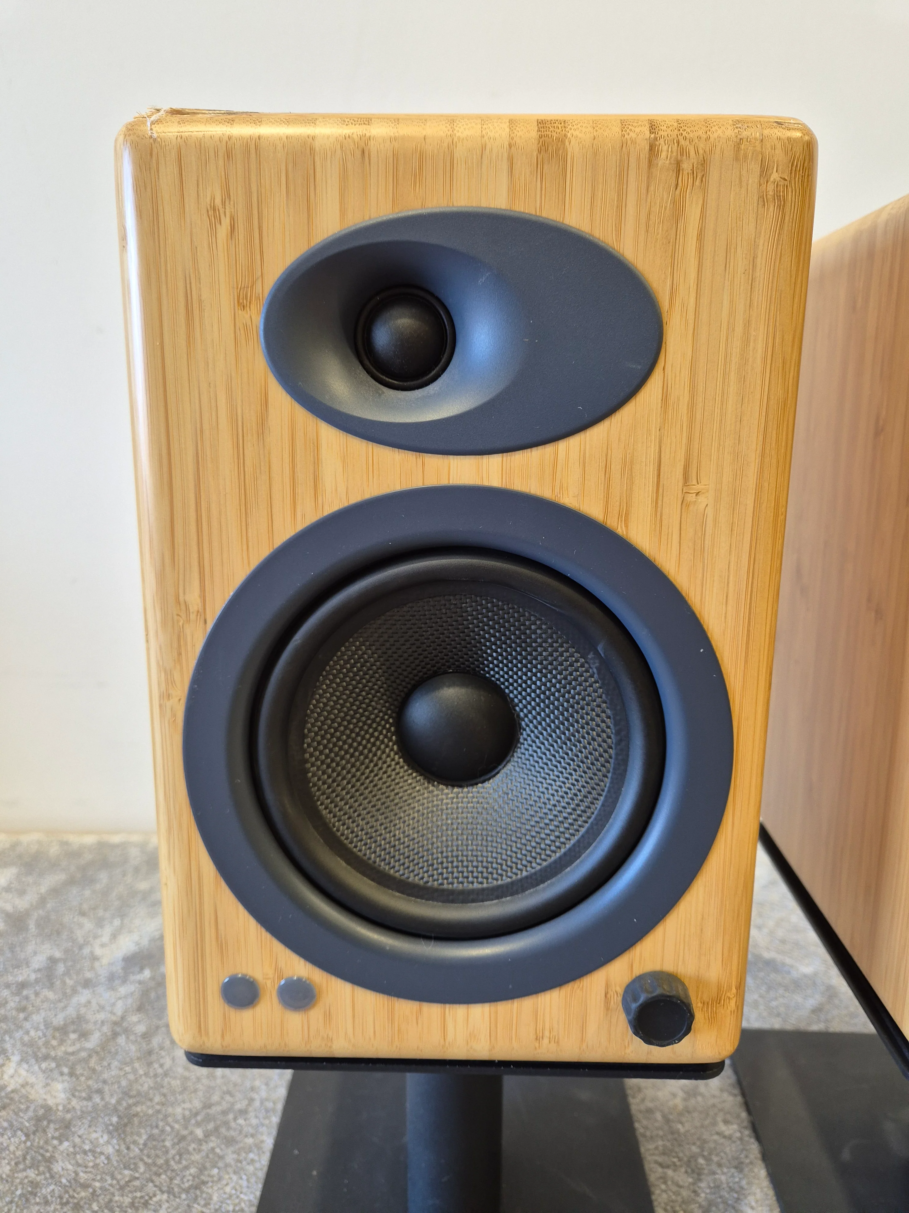 Audioengine A5+ - Premium Powered Speaker System w/ Stands (Pair) - Image 2