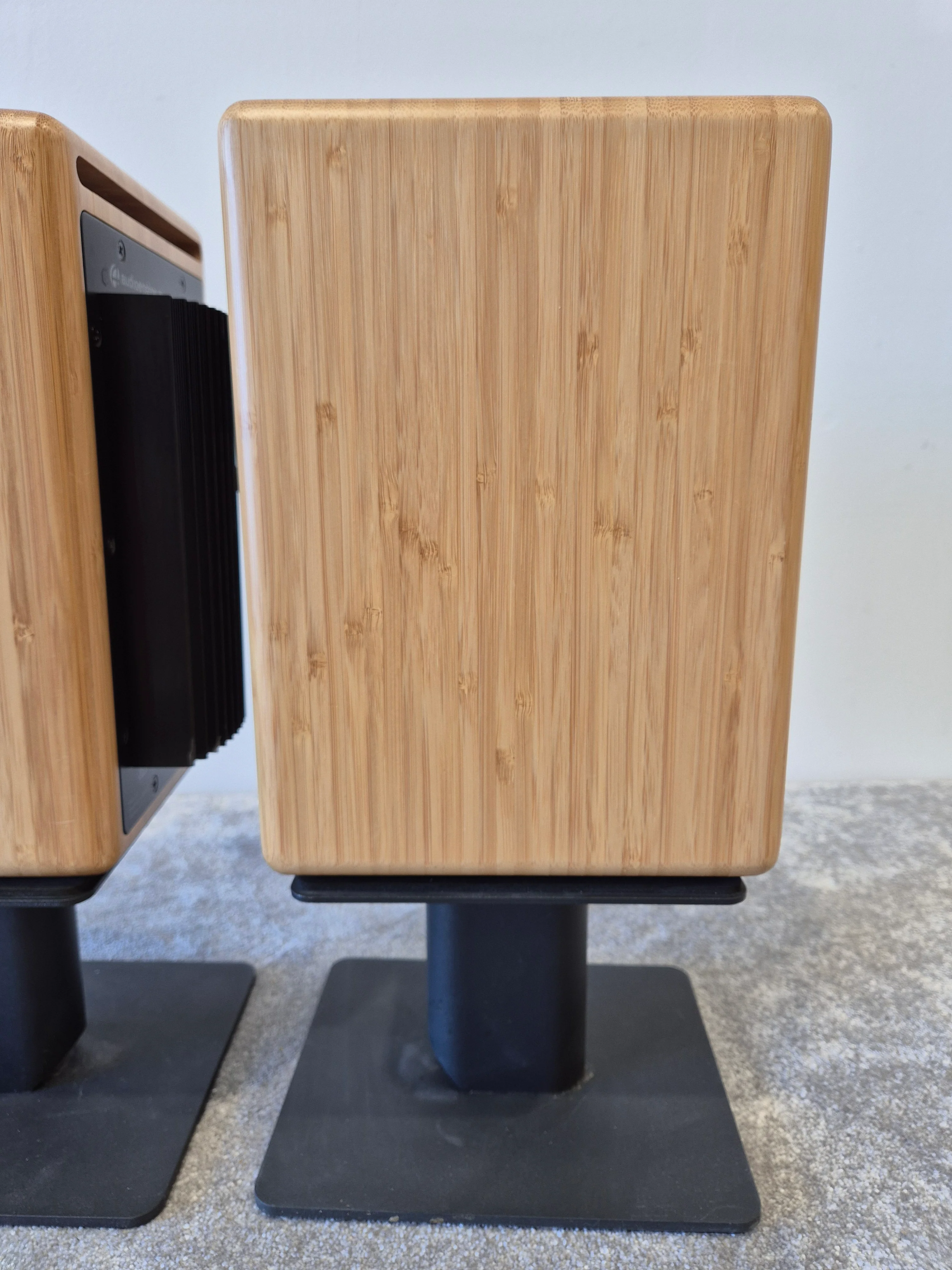 Audioengine A5+ - Premium Powered Speaker System w/ Stands (Pair) - Image 5