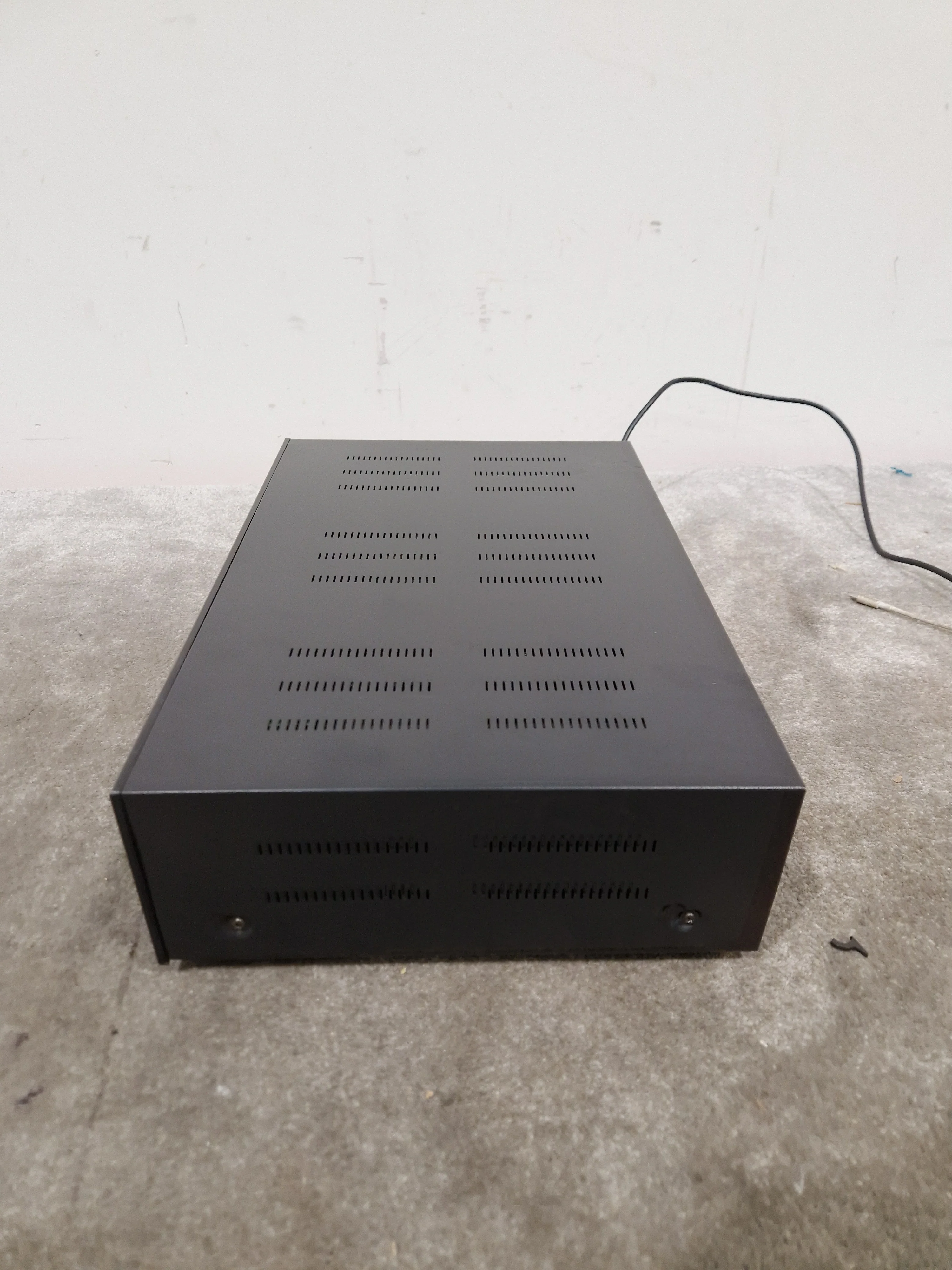 Auna CD-708 - Integrated Amplifier - Black – Integrated Amplifier - Spares or Repair - Image 2