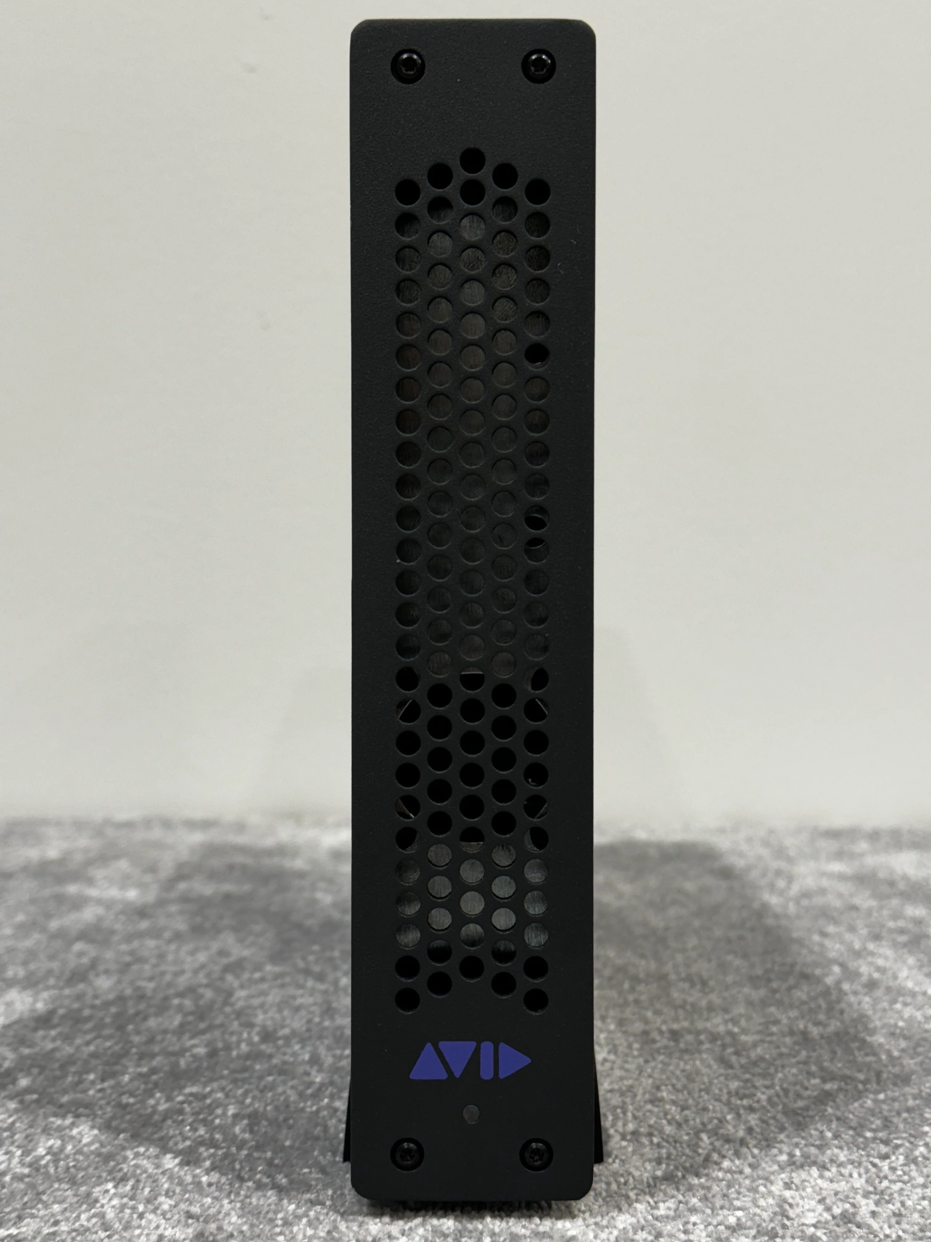 Avid HDX PCIe Interface In Thunderbolt 2 Caddy - Image 2