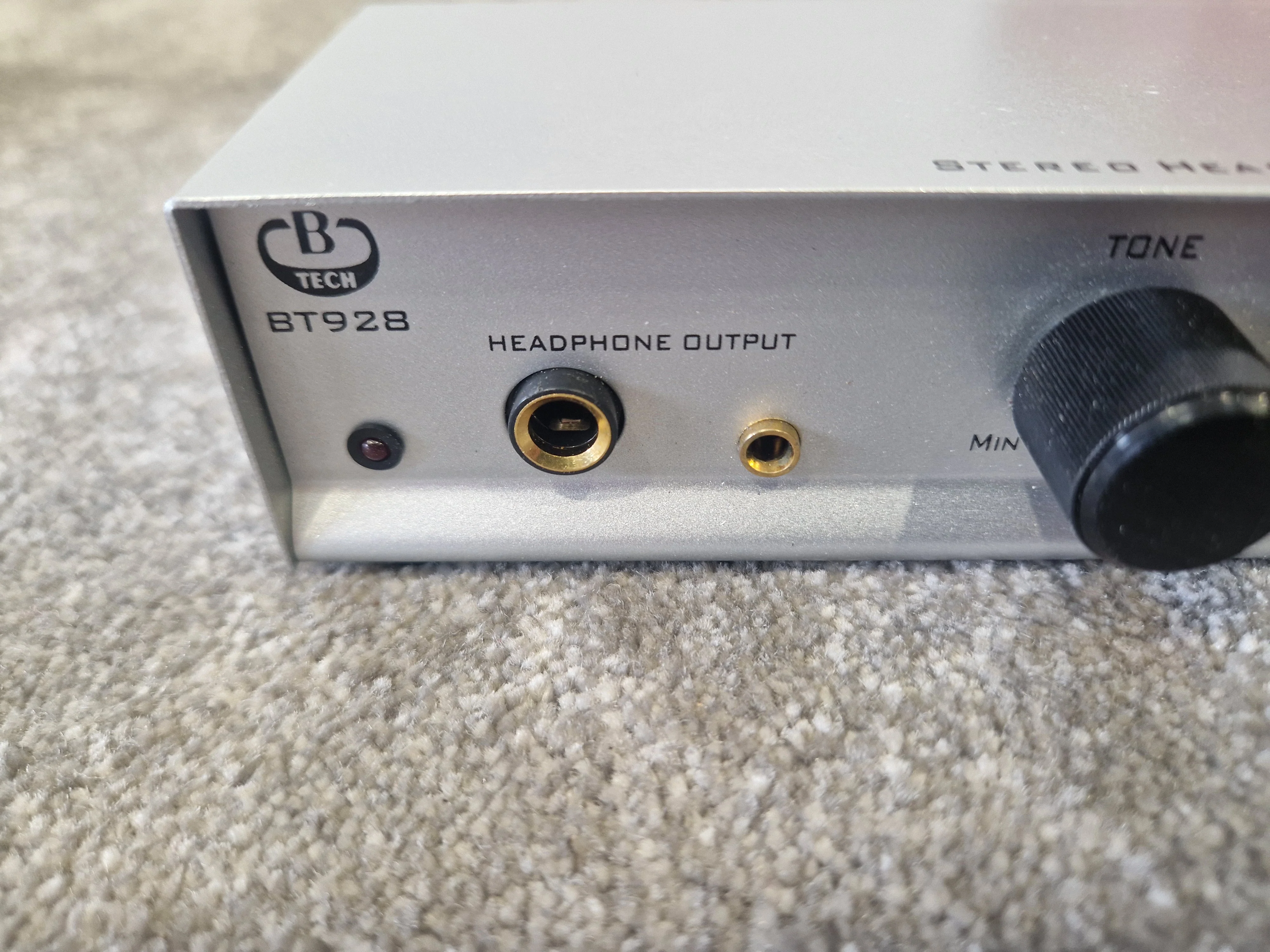 B-Tech Stereo Headphone Amplifier – Excellent w/ Original Boxing - Image 3