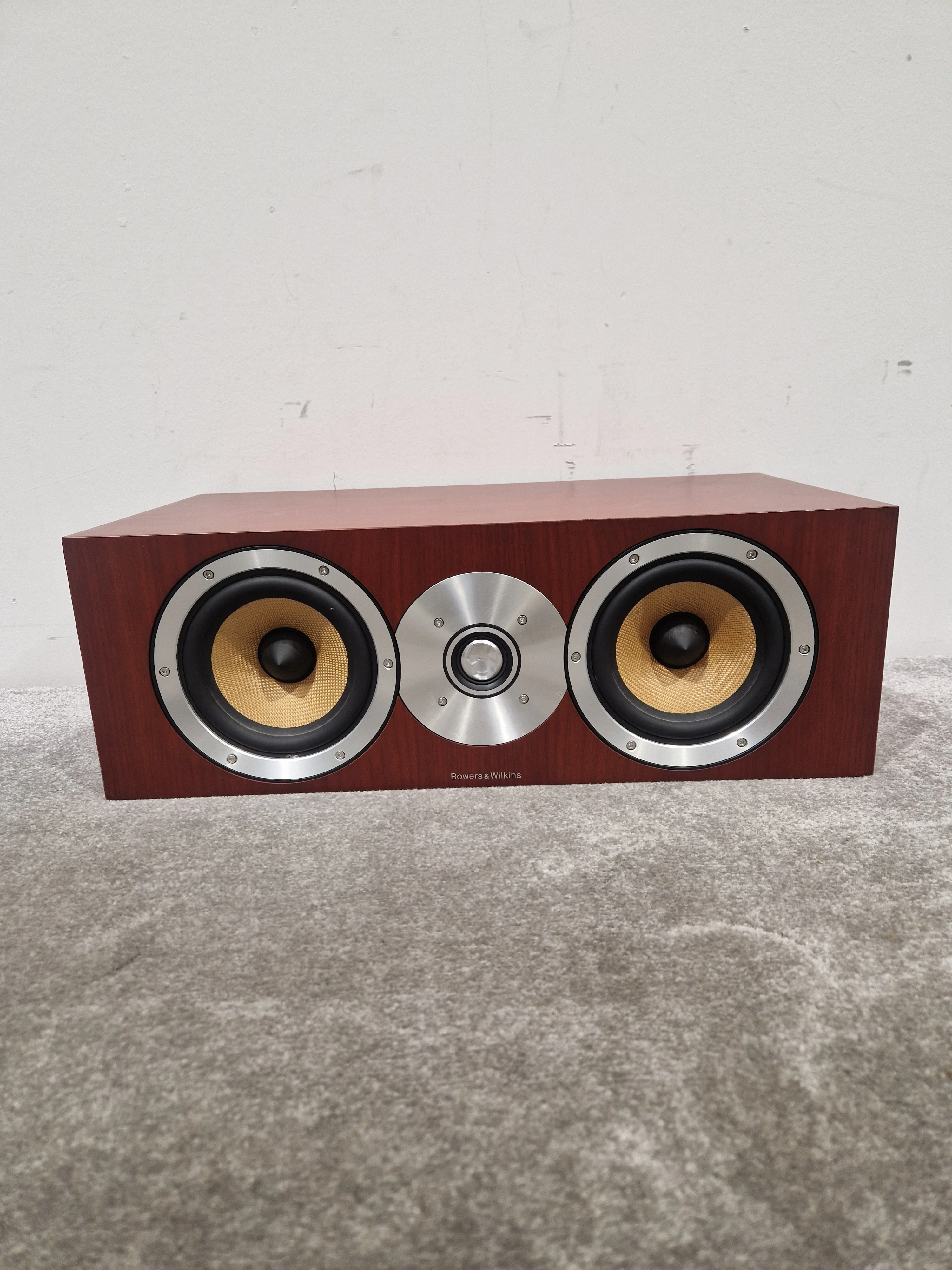 Bowers & Wilkins Centre Channel Speaker 120w/80047906 - Premium Sound Quality - Excellent - Image 2
