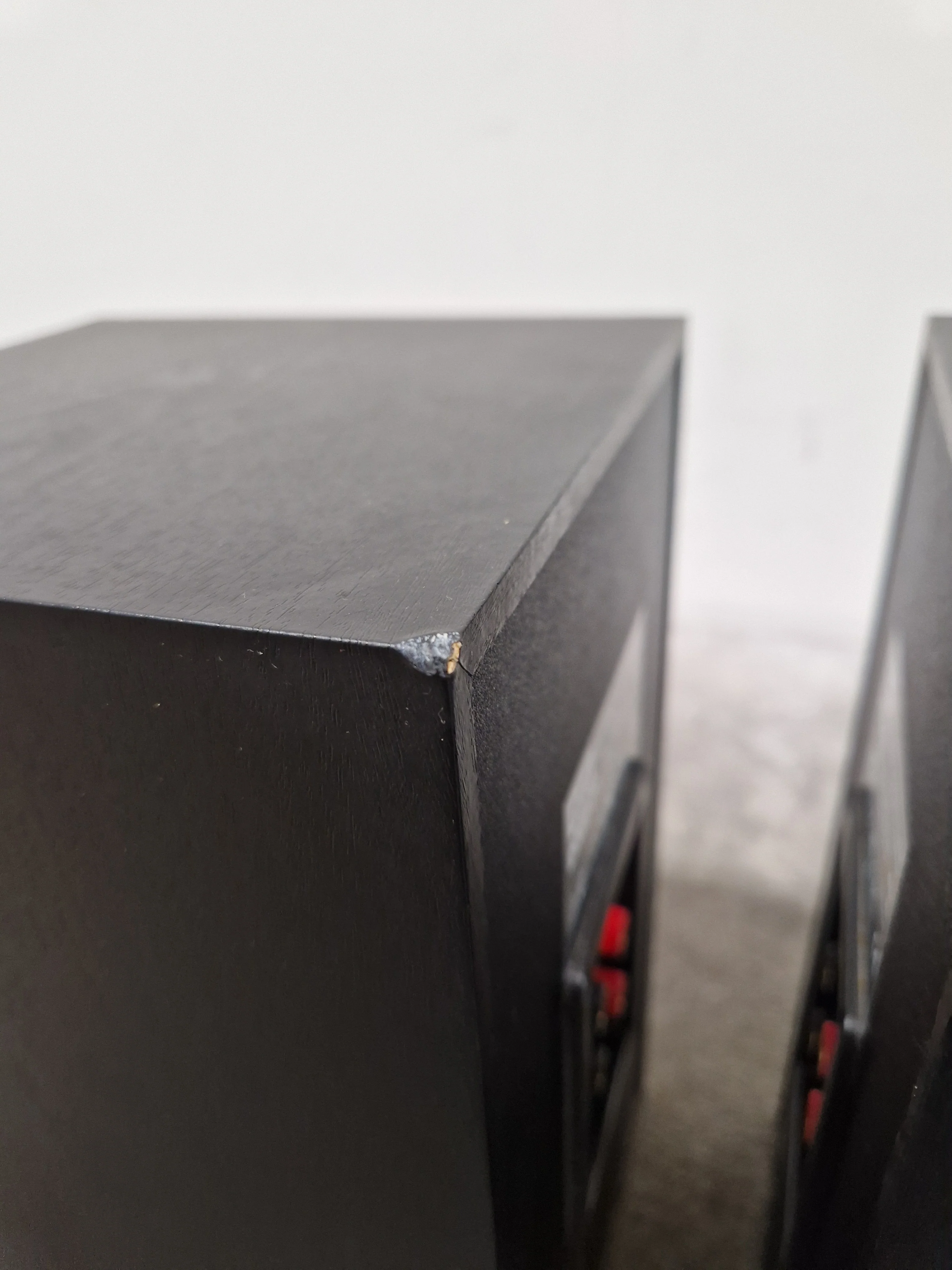B&W DM601 Pair Speakers - Bookshelf Design - Excellent w/ Original Box - Image 6
