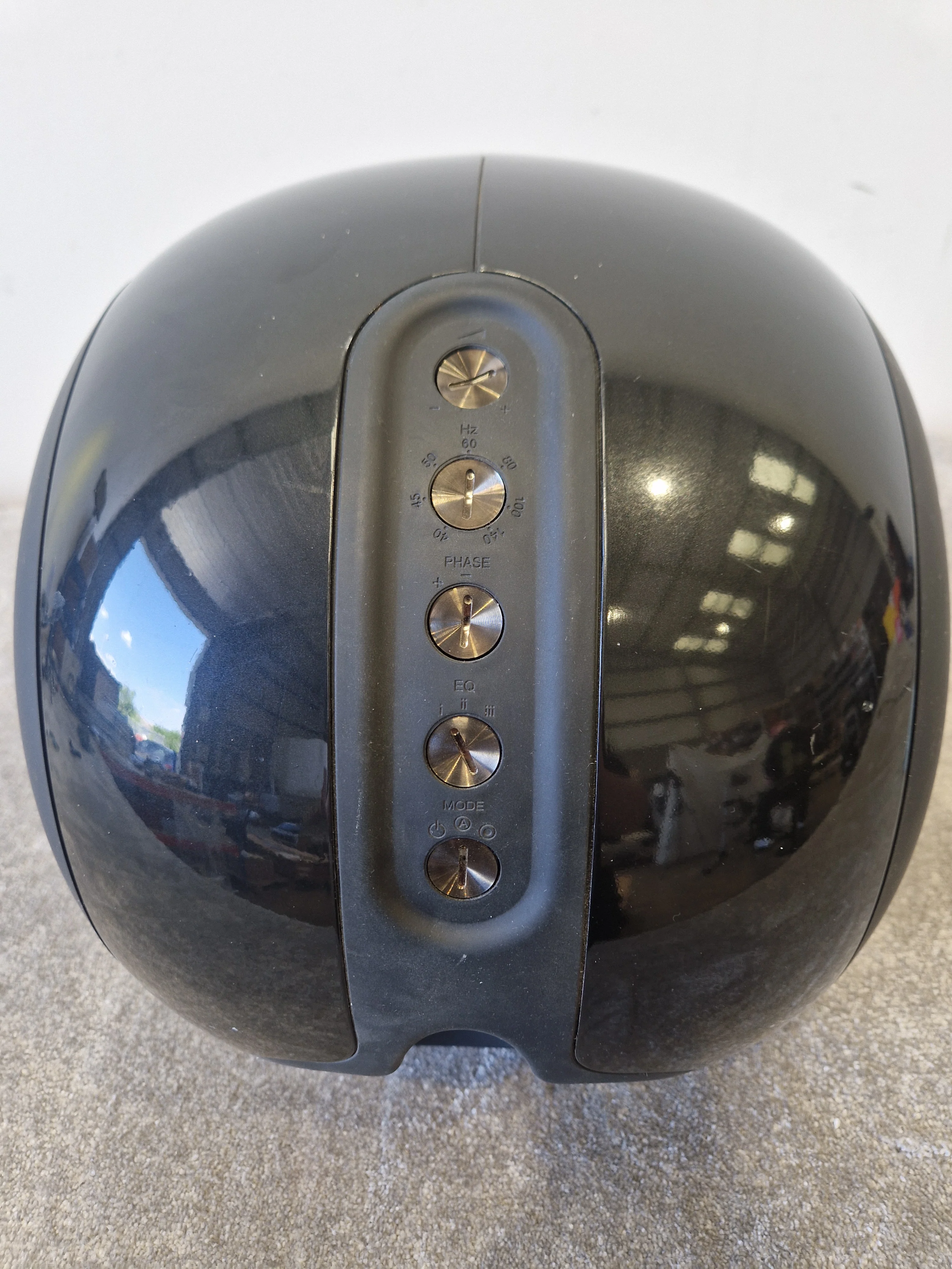 Bowers & Wilkins PV1 Subwoofer – Dual Opposed Drivers & Spherical Cabinet – Very Good - Image 2