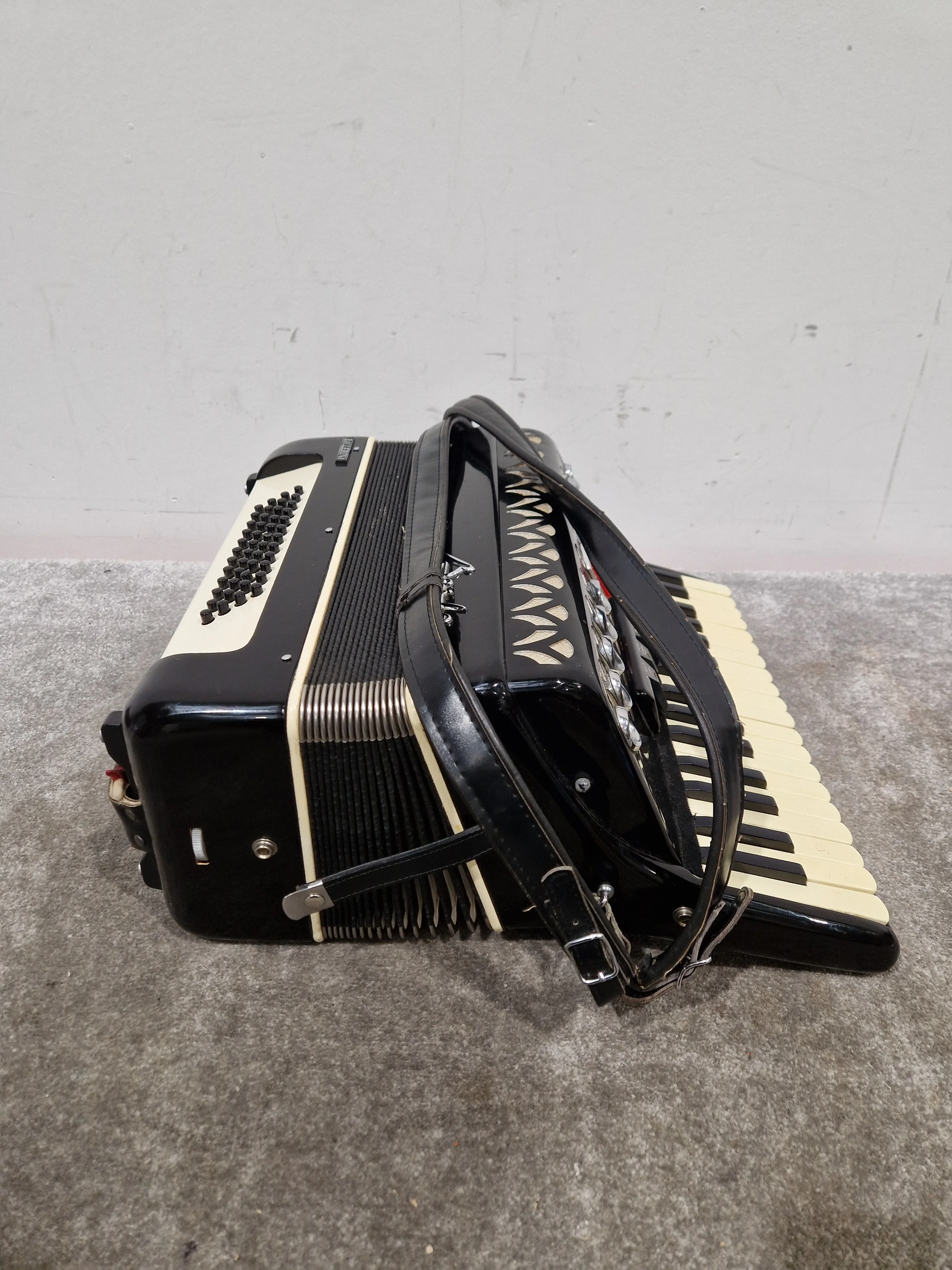 Baile Ballerina Piano Accordion Black Accordion - Well-Preserved Craftsmanship - Good w/ Hard Case - Image 16