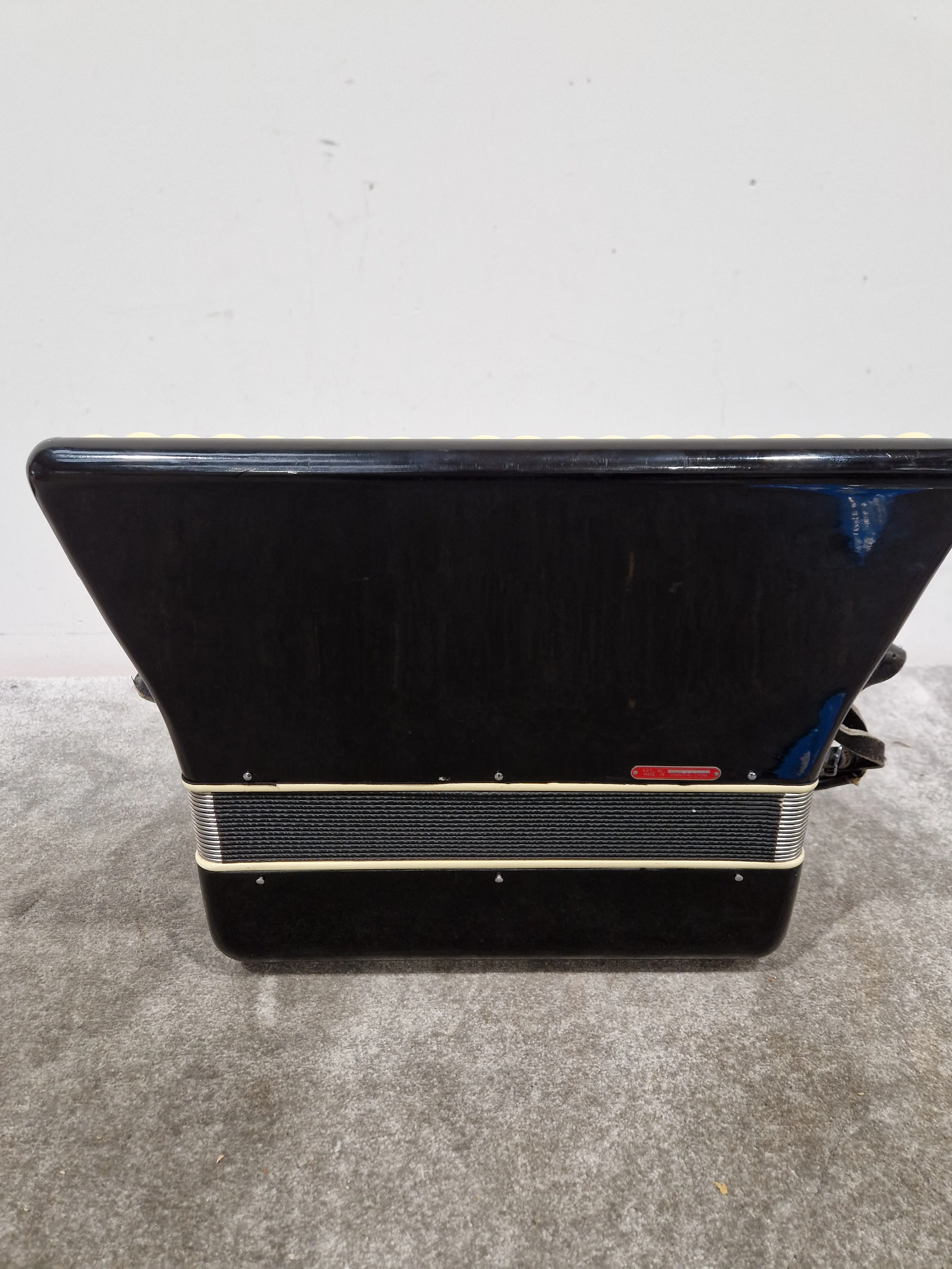 Baile Ballerina Piano Accordion Black Accordion - Well-Preserved Craftsmanship - Good w/ Hard Case - Image 8