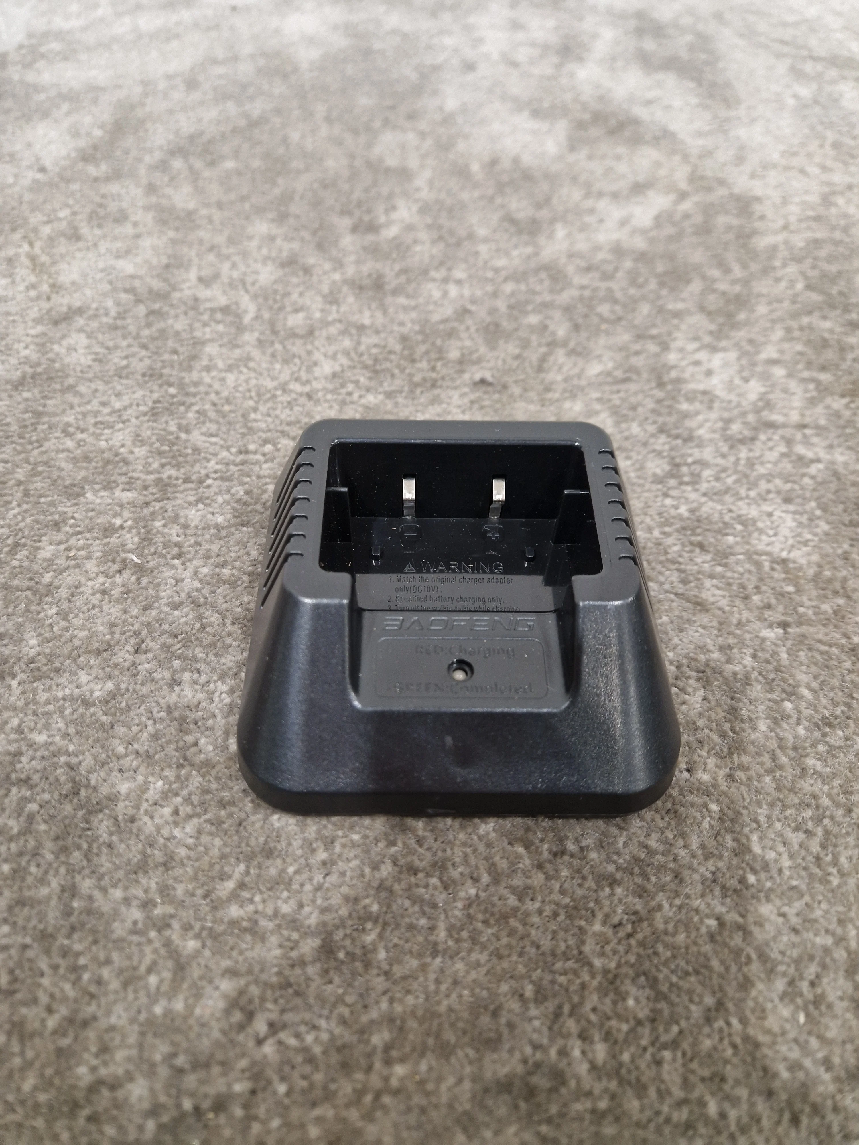 Baofeng UV-5R Black Receiver - Like New w/ Original Box & charging port, Antennae - Image 14