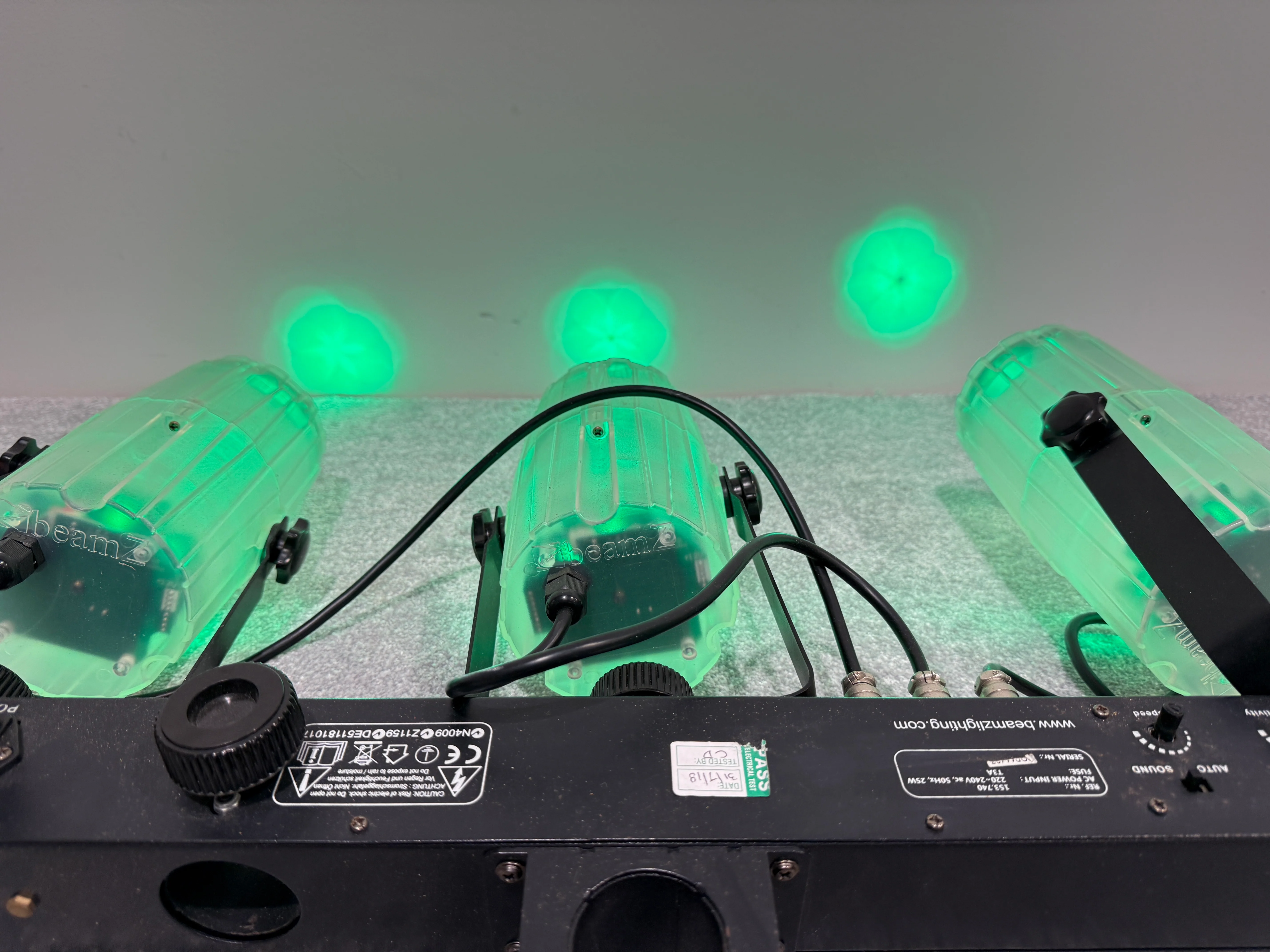 Beamz 3Some CL Lighting 153.740 Disco Lights LED - Sound Responsive with Built In Mic - Image 6